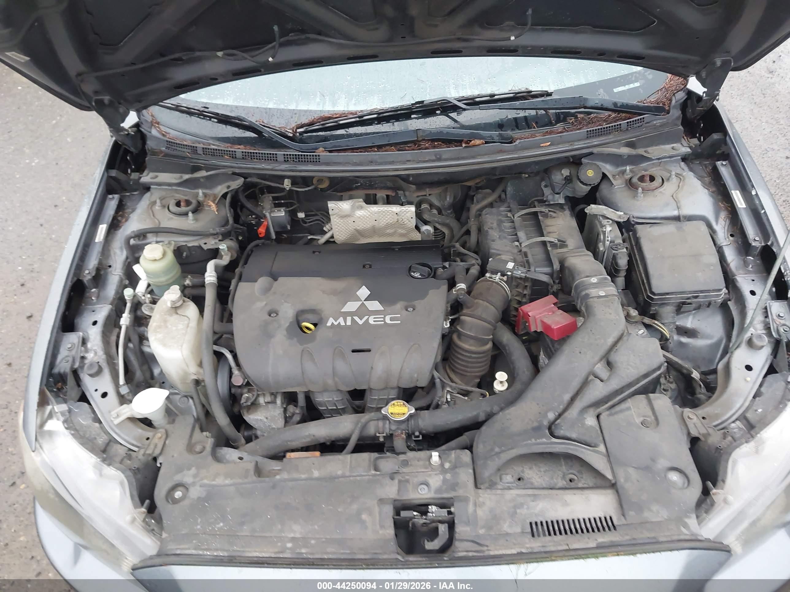 MITSUBISHI LANCER image 10