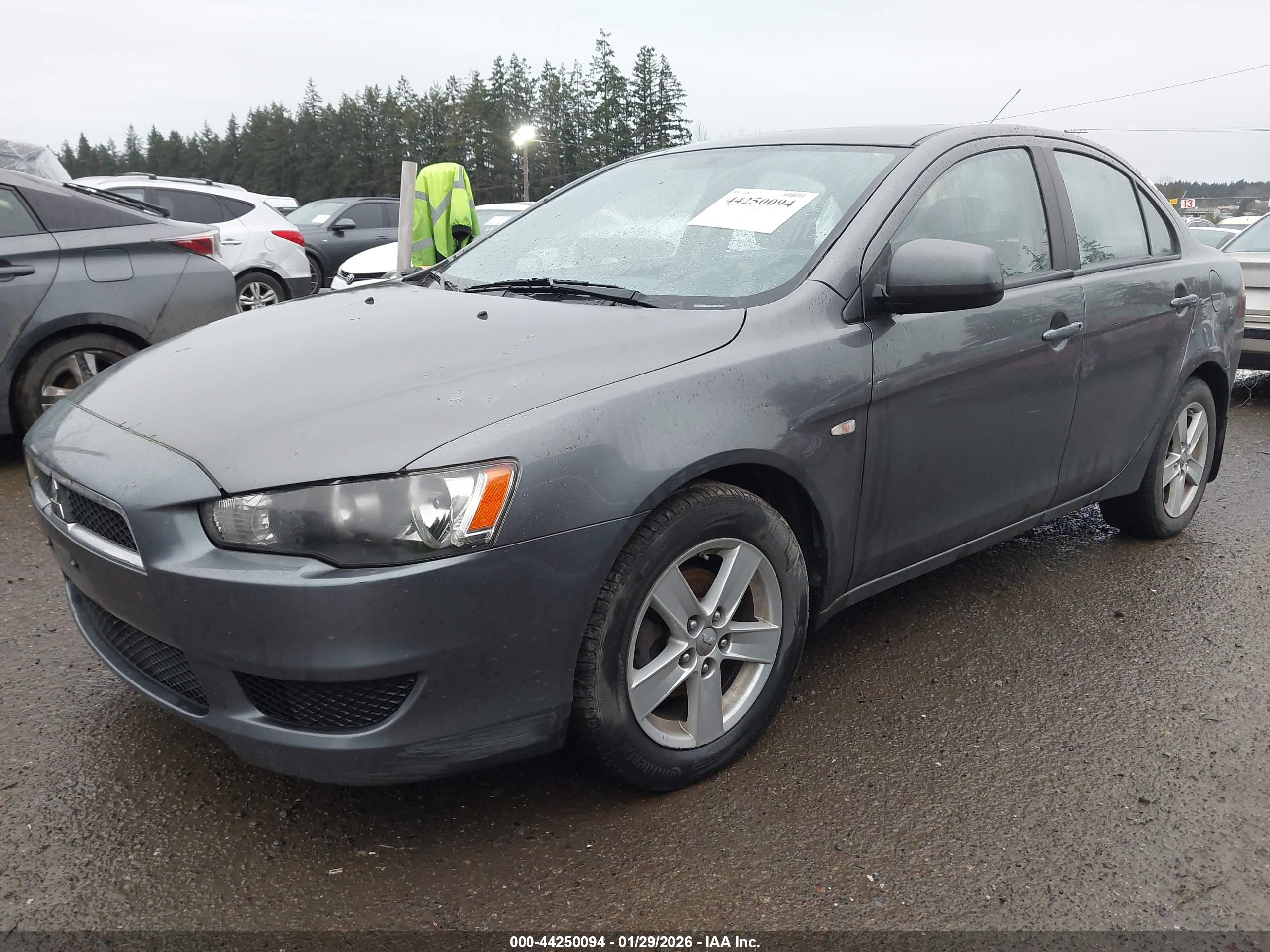 MITSUBISHI LANCER image 2