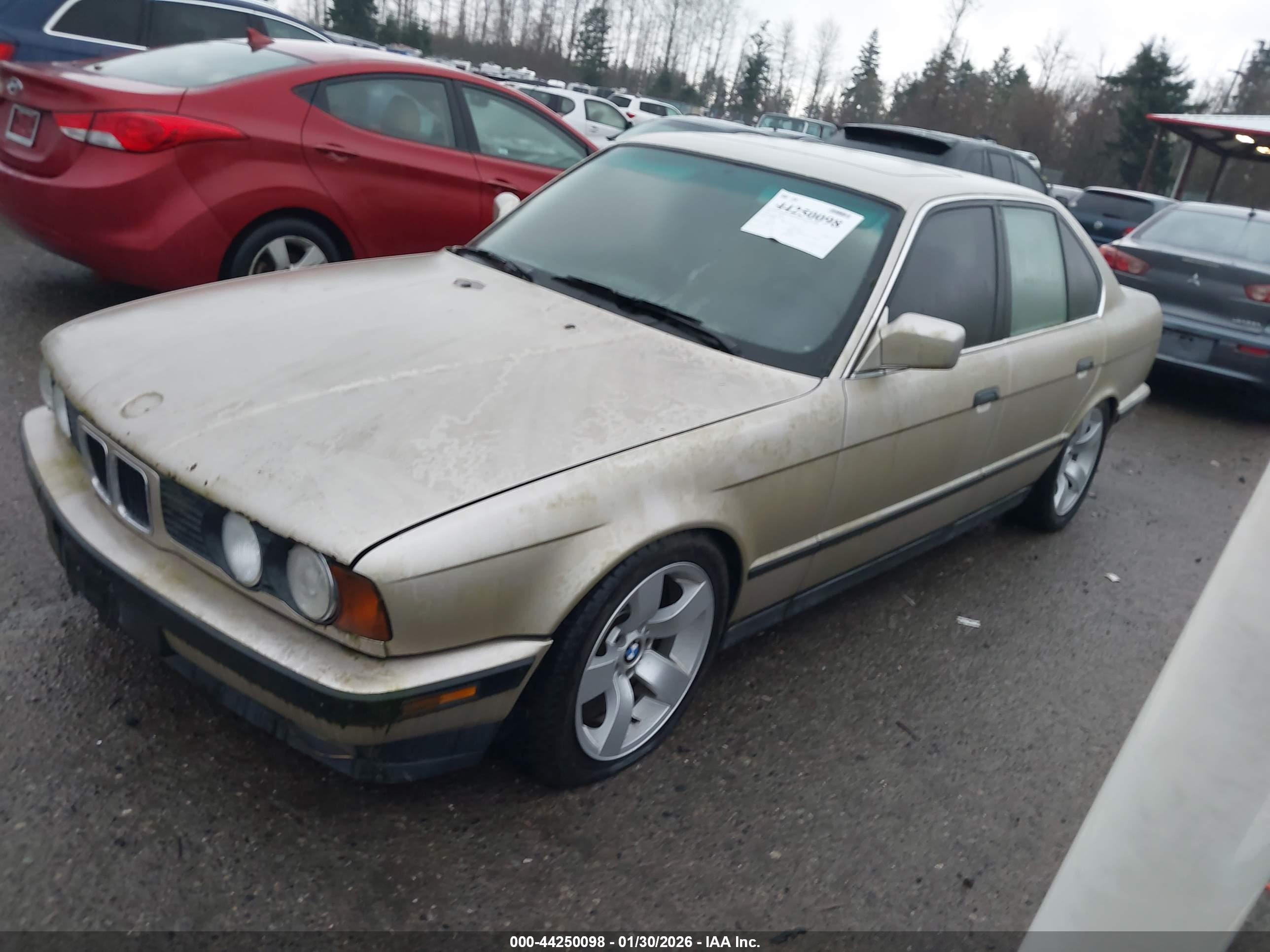 BMW 525 image 2