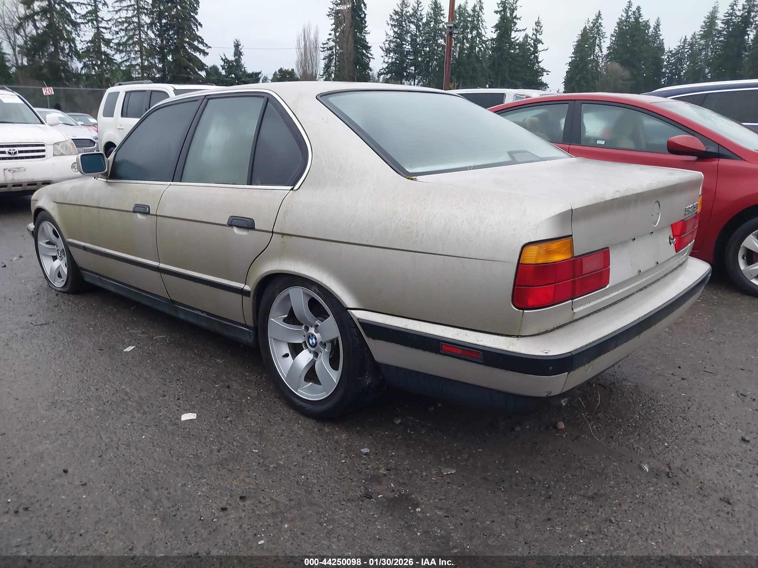 BMW 525 image 3