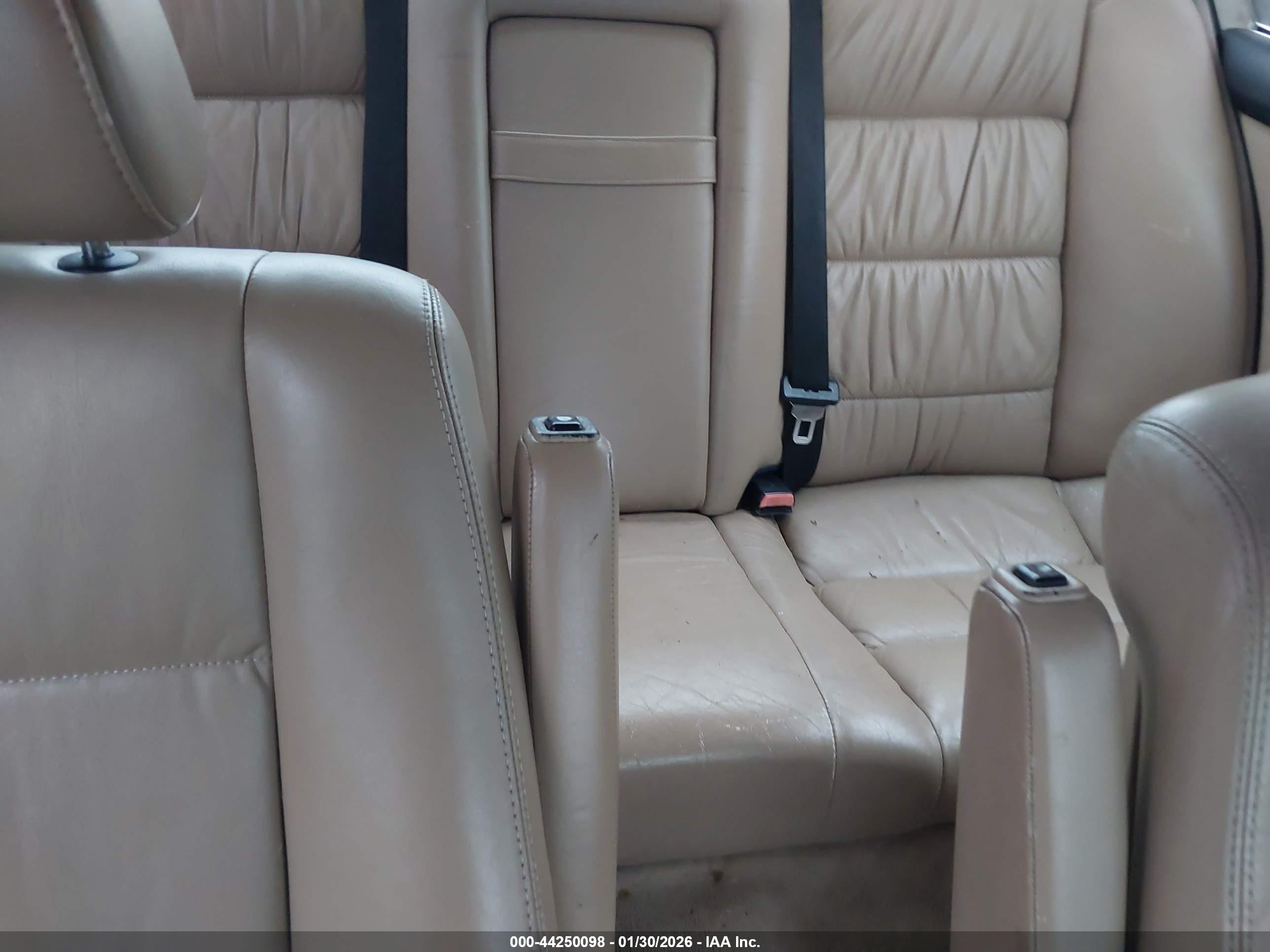 BMW 525 image 8
