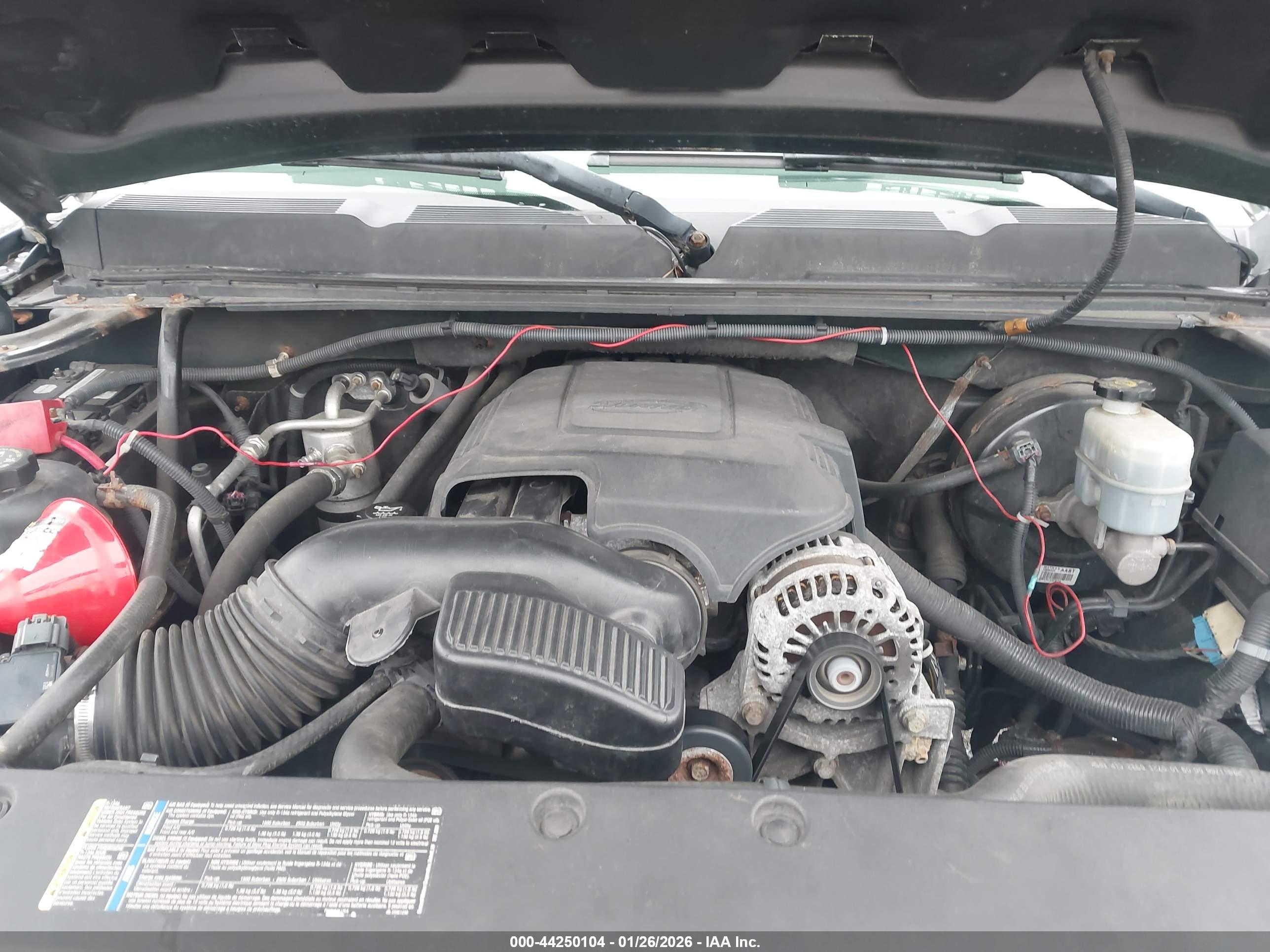 CHEVROLET SILVERADO image 10