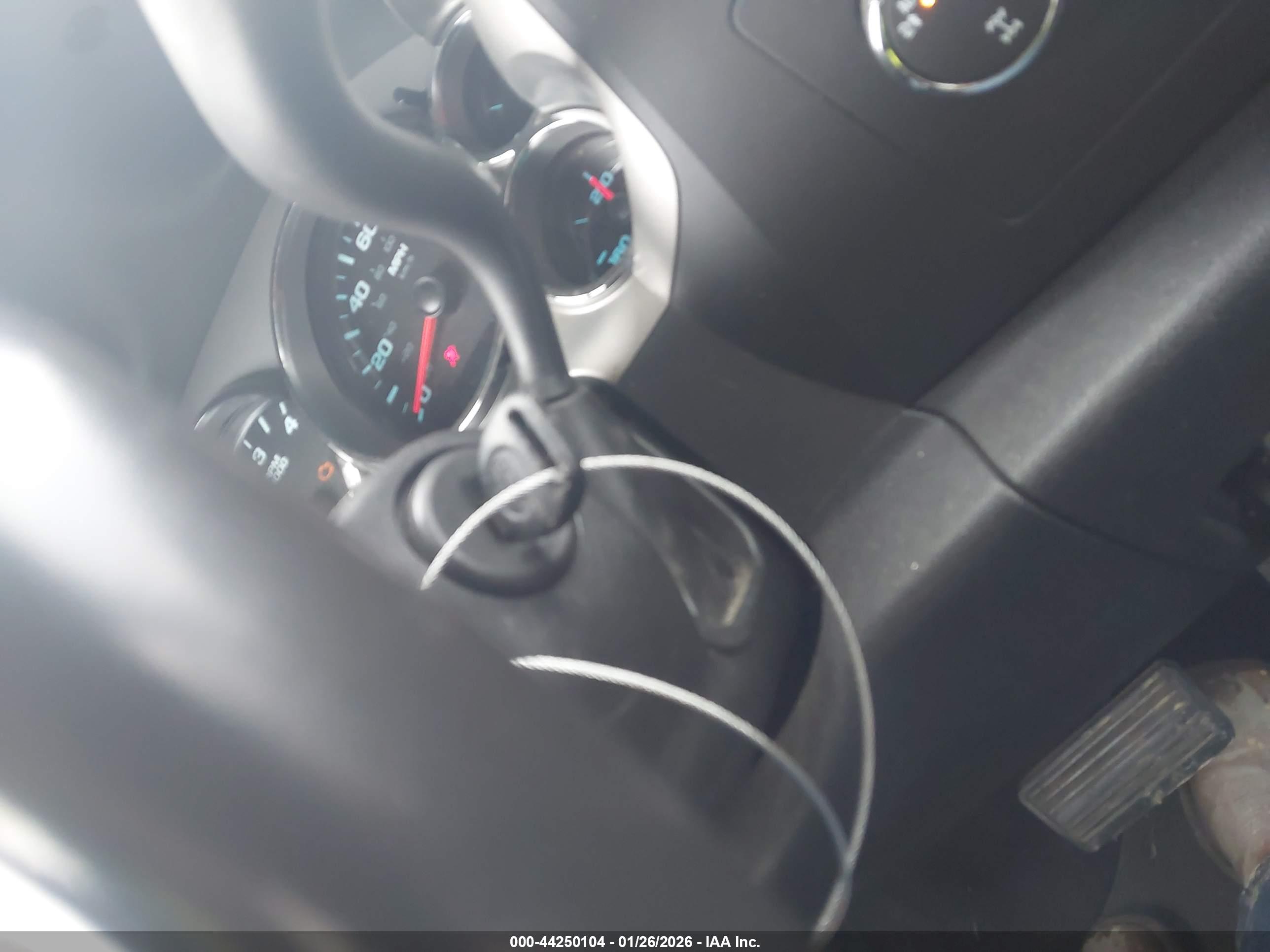 CHEVROLET SILVERADO image 11