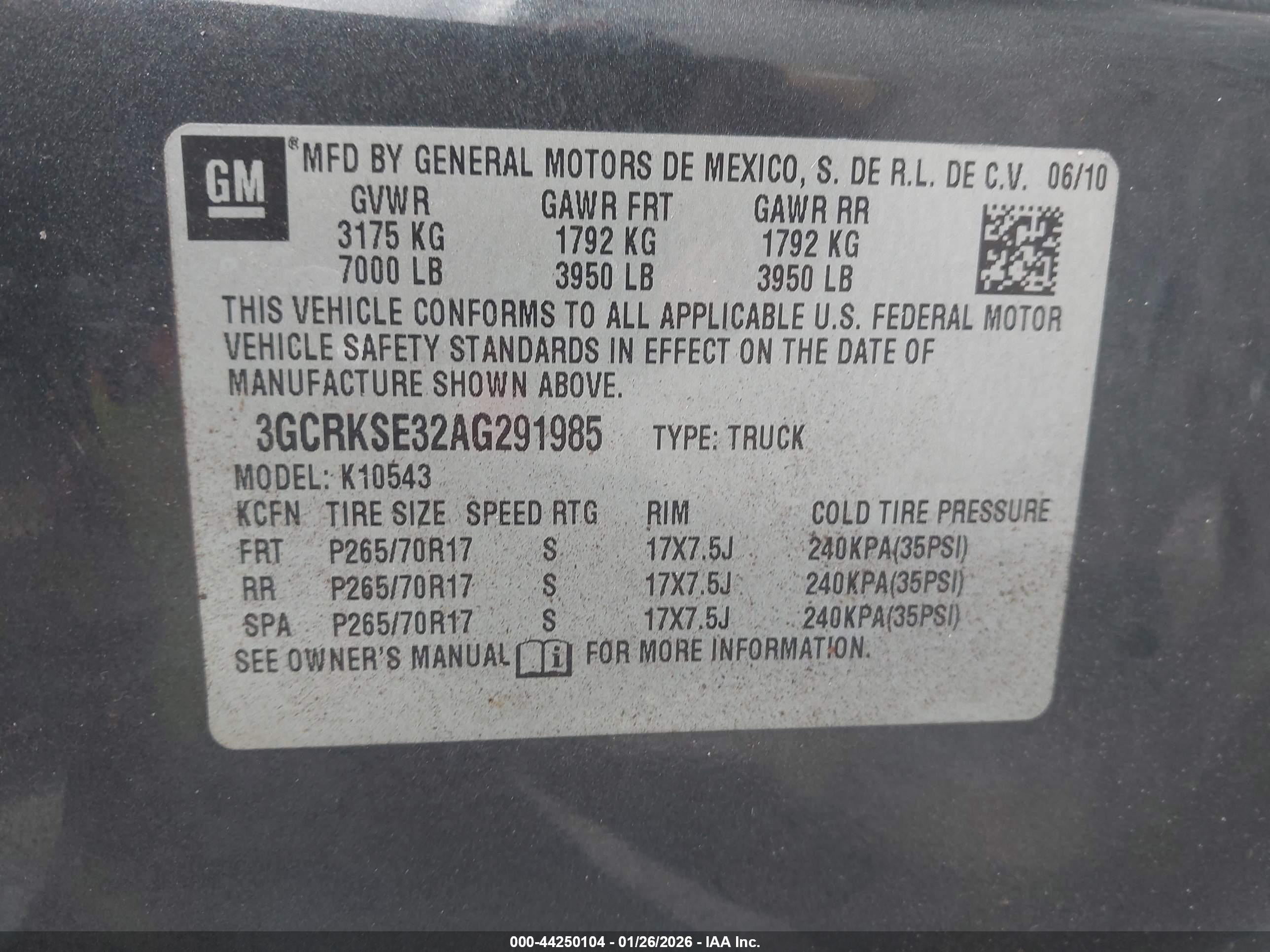 CHEVROLET SILVERADO image 9