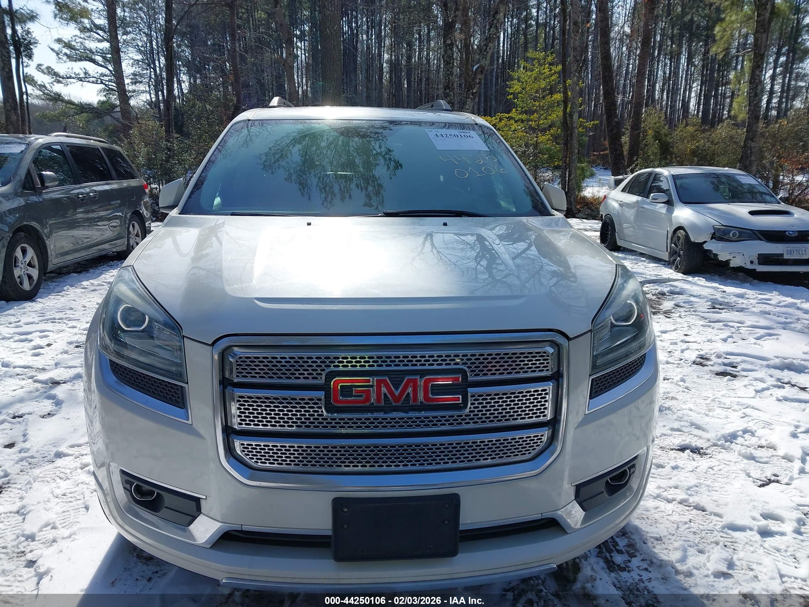GMC ACADIA image 6