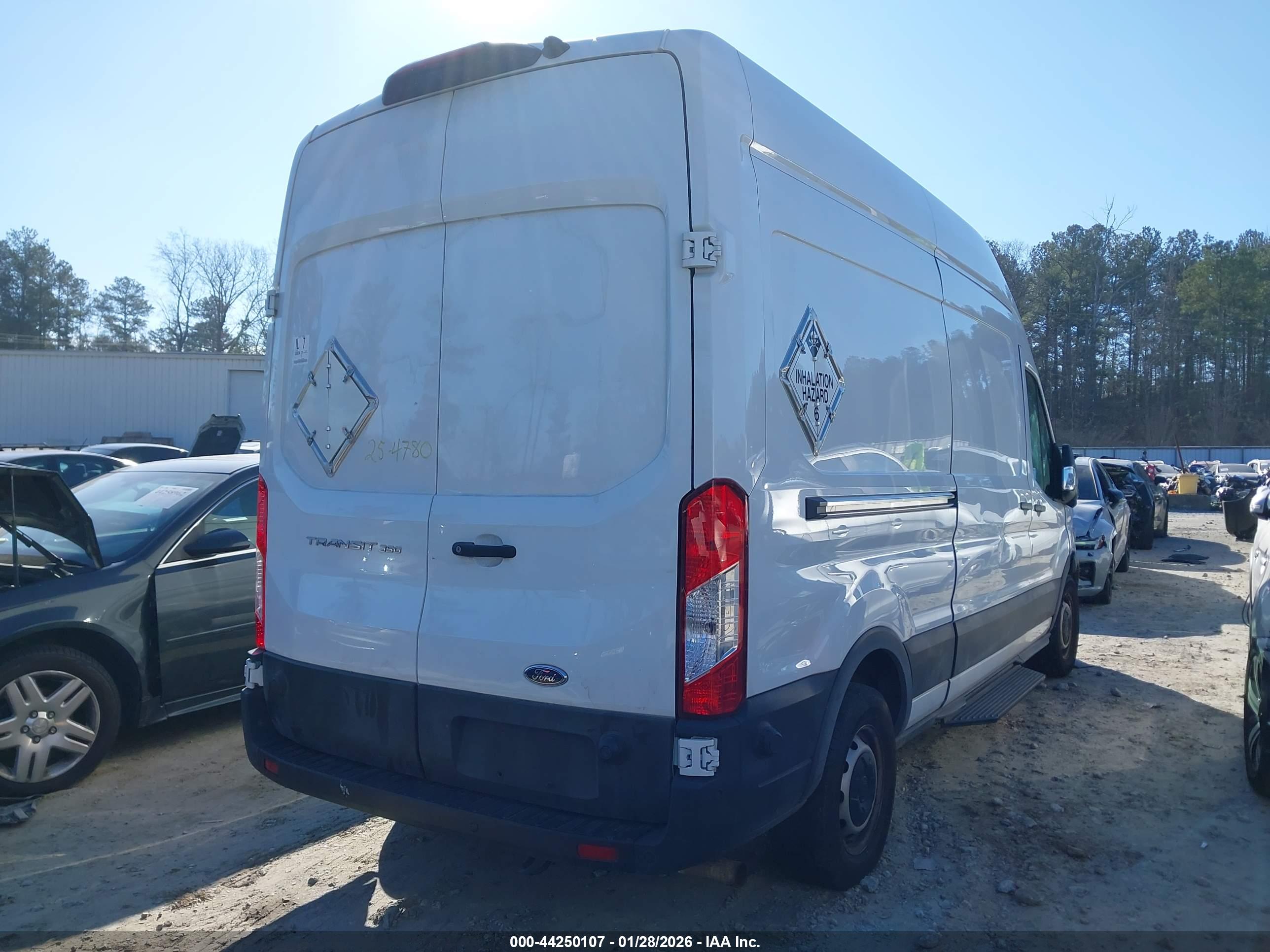 FORD TRANSIT-350 image 4