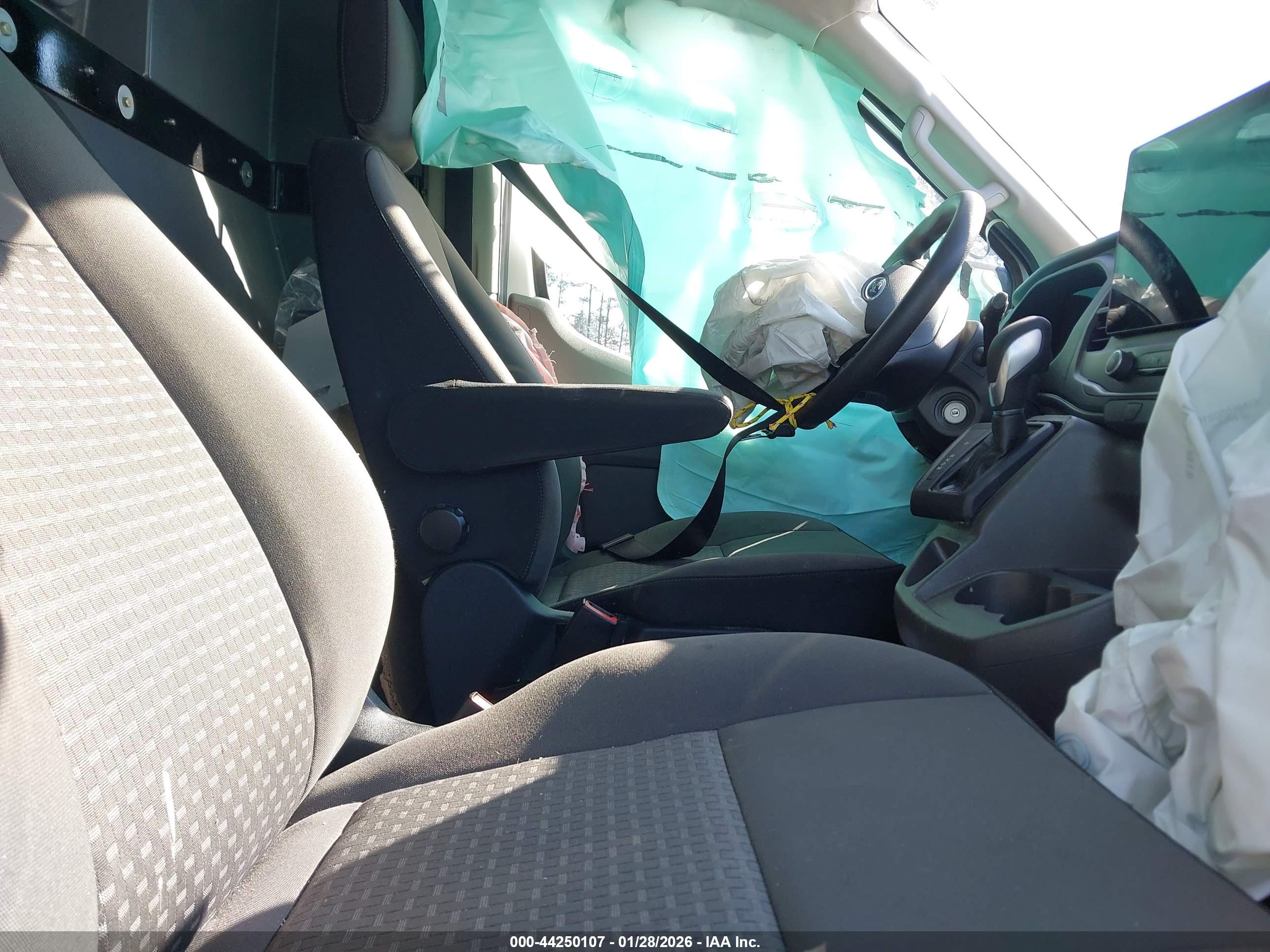FORD TRANSIT-350 image 5