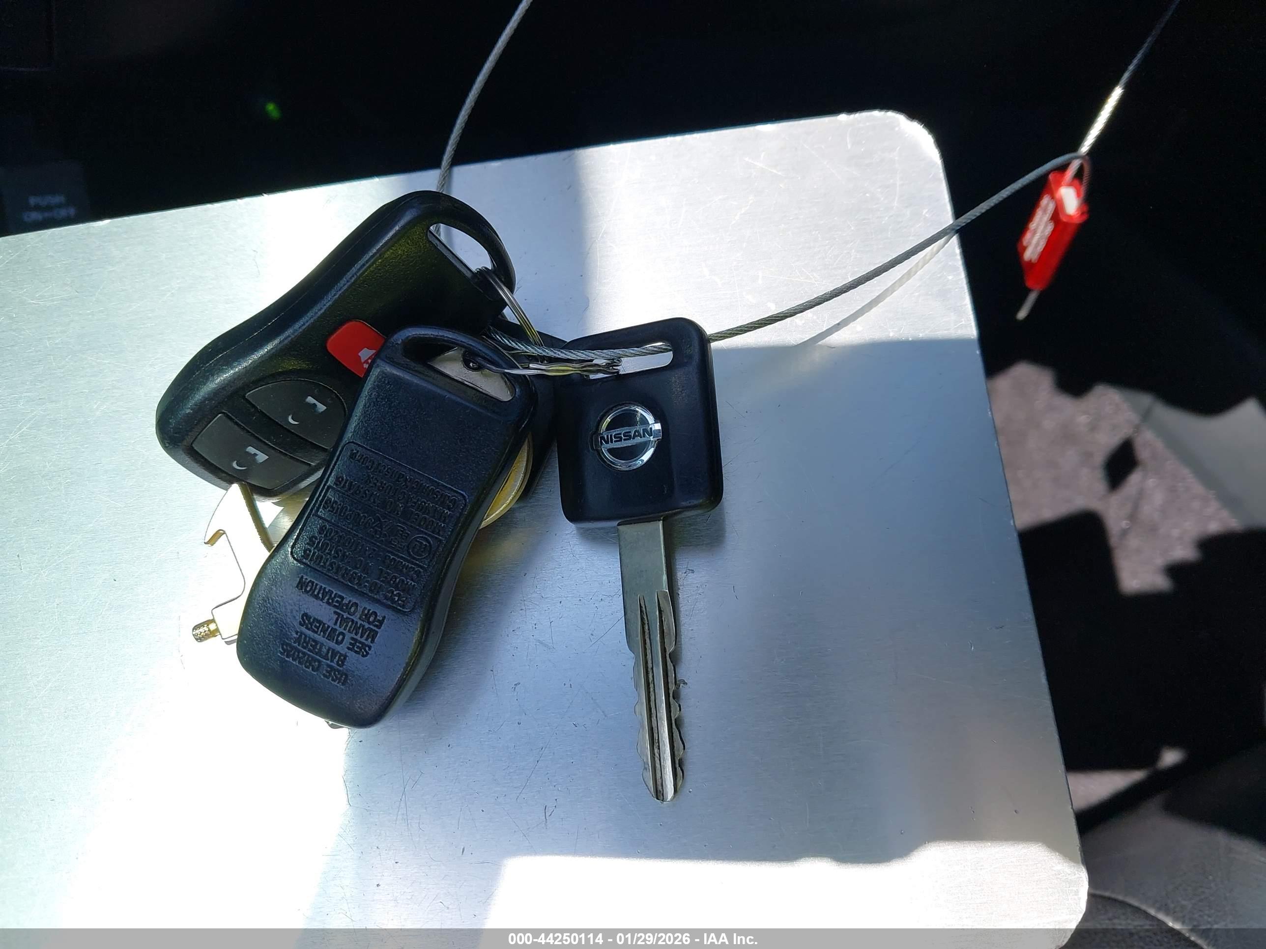 NISSAN MURANO image 11