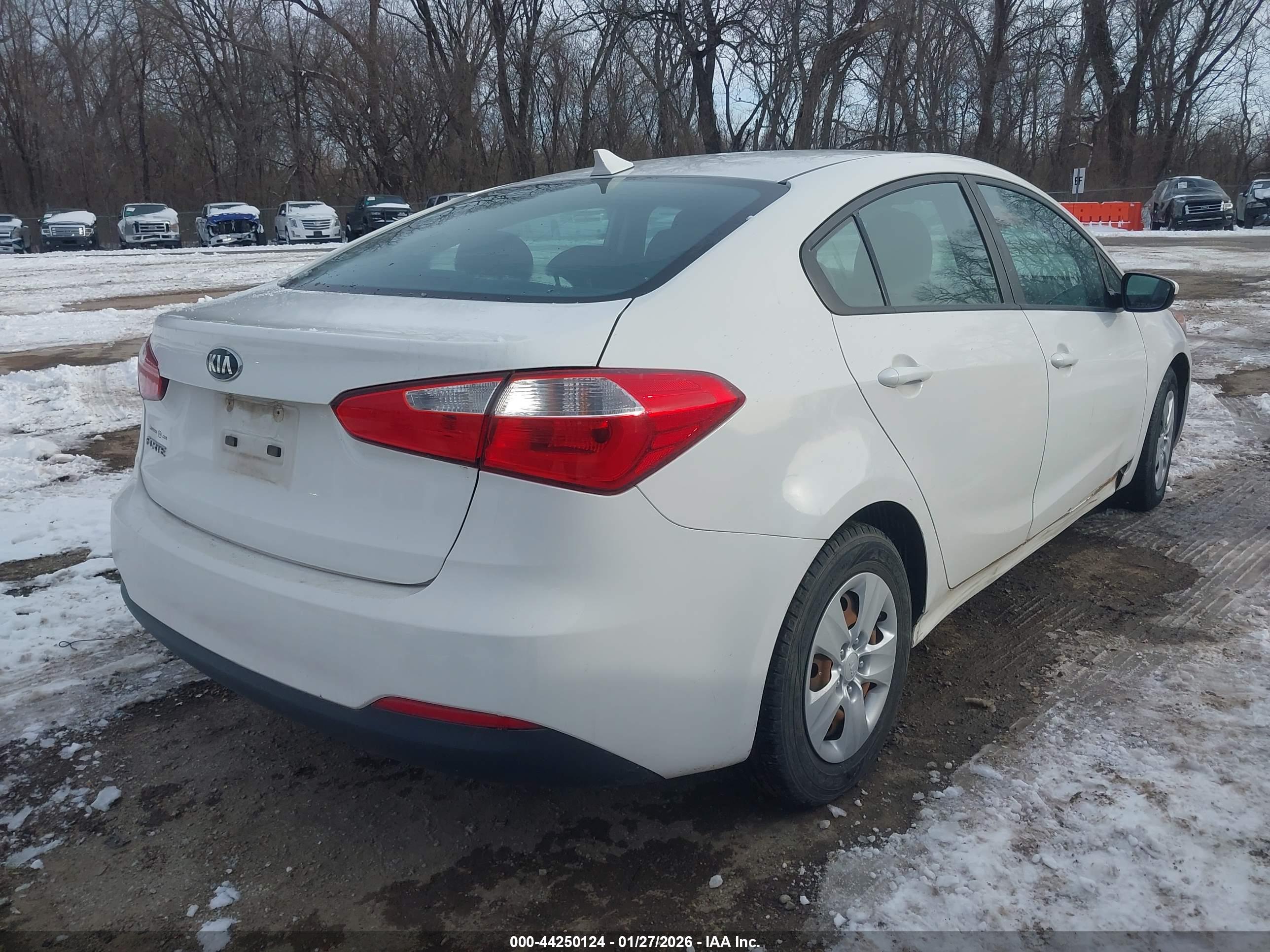 KIA FORTE image 4