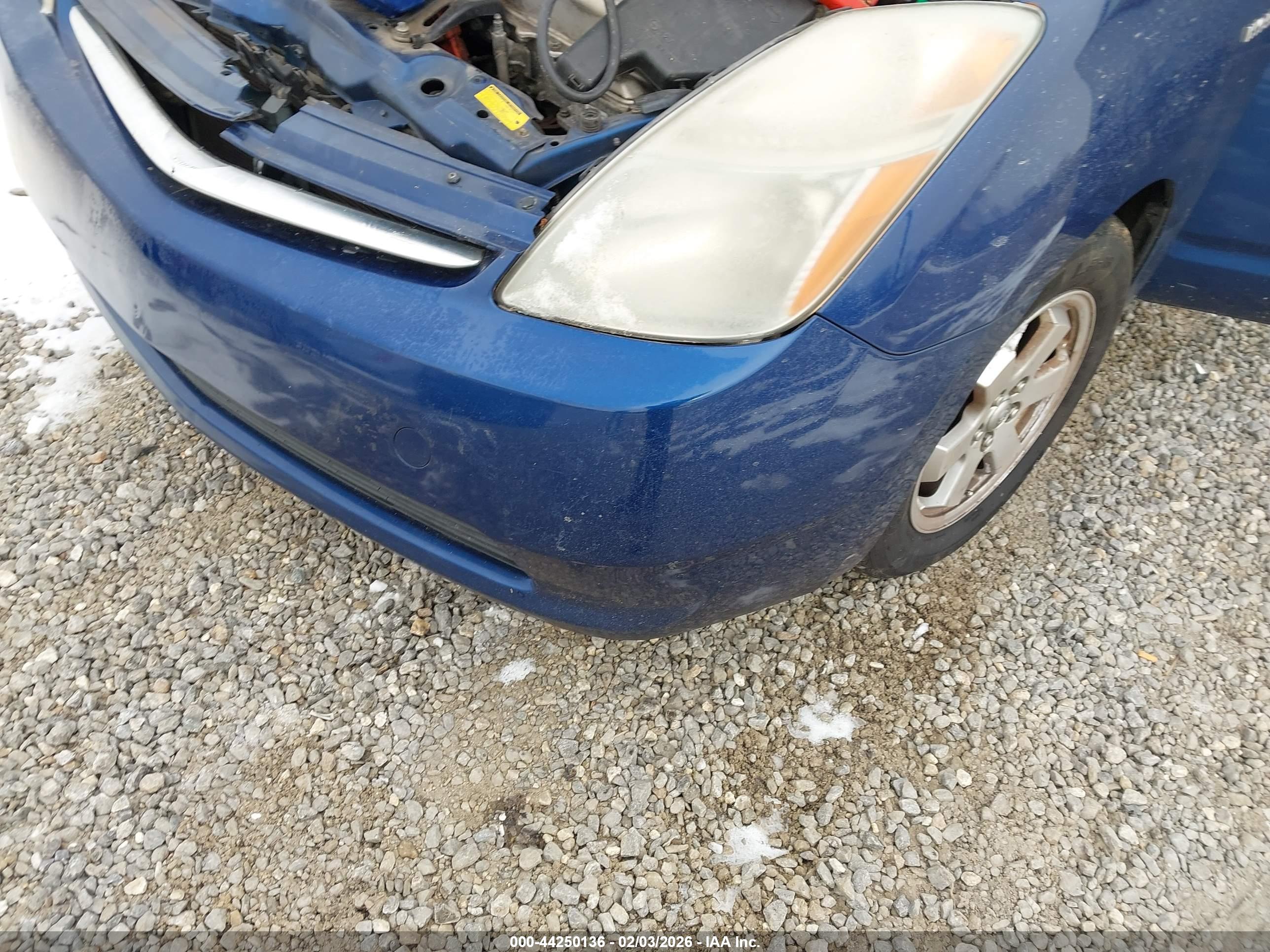 TOYOTA PRIUS image 6