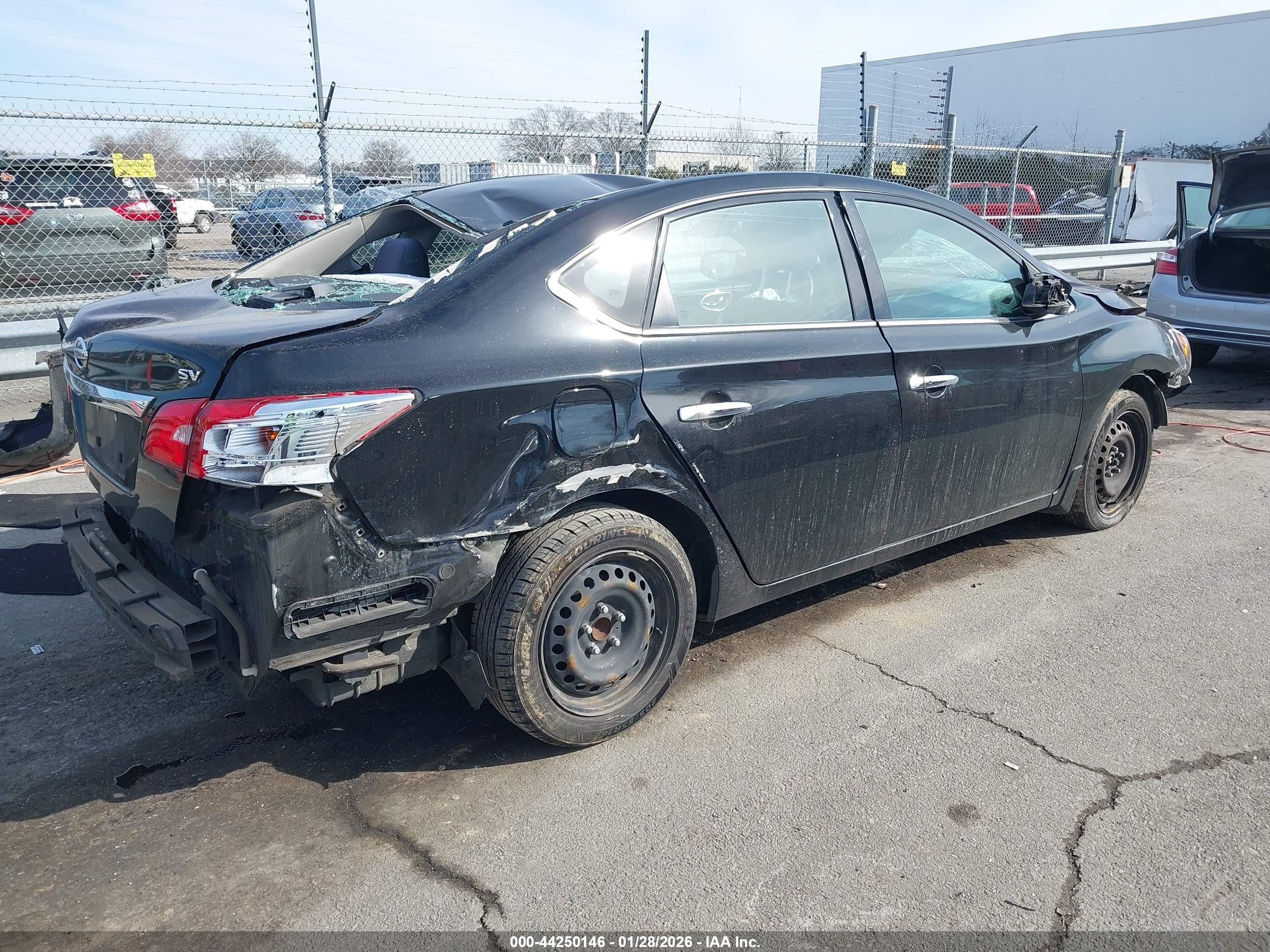 NISSAN SENTRA image 4