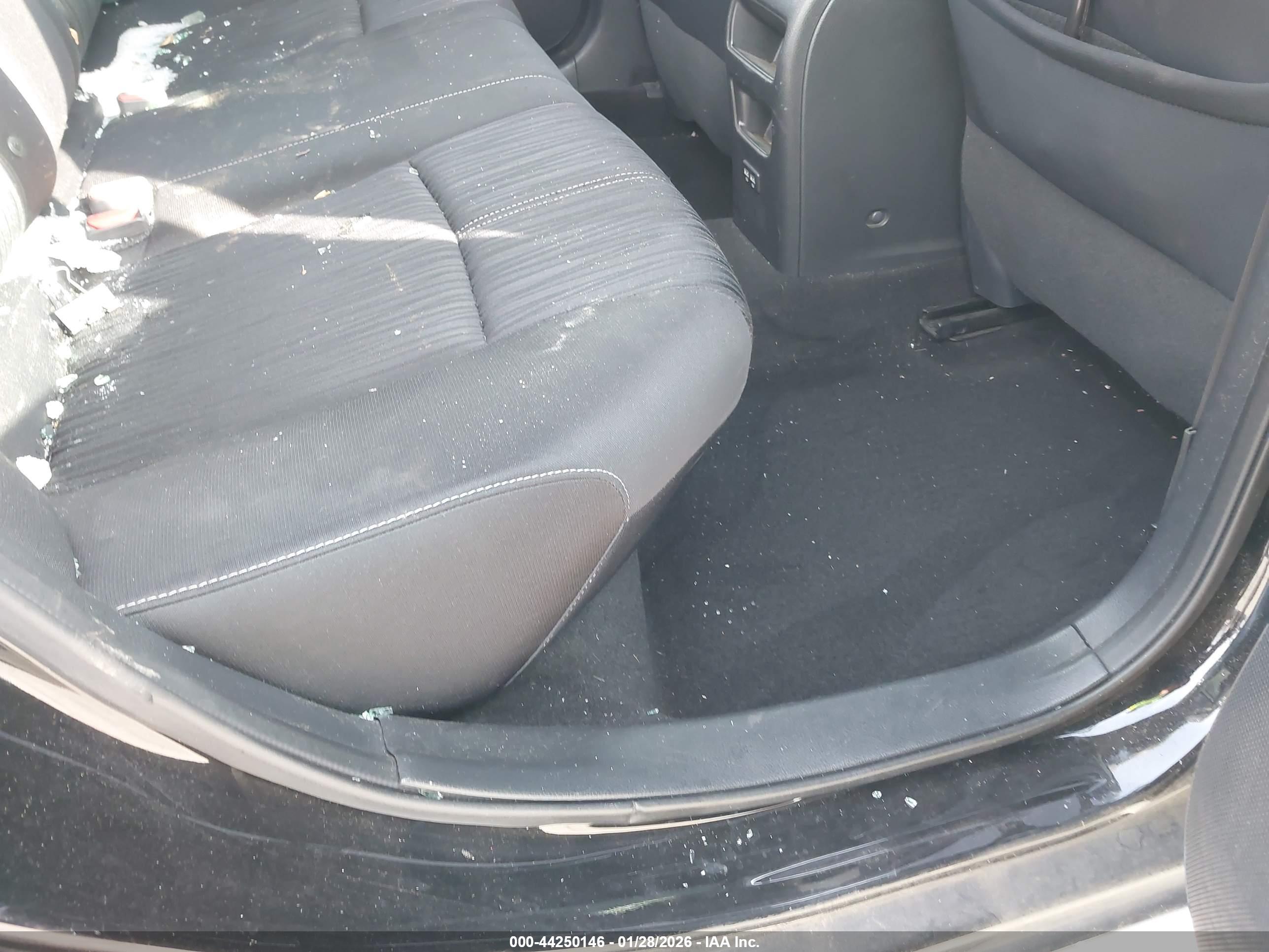 NISSAN SENTRA image 8