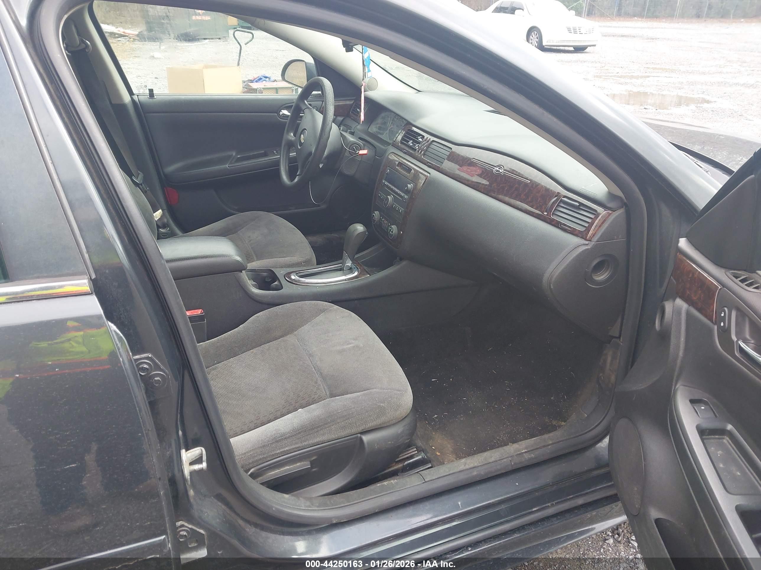 CHEVROLET IMPALA image 5