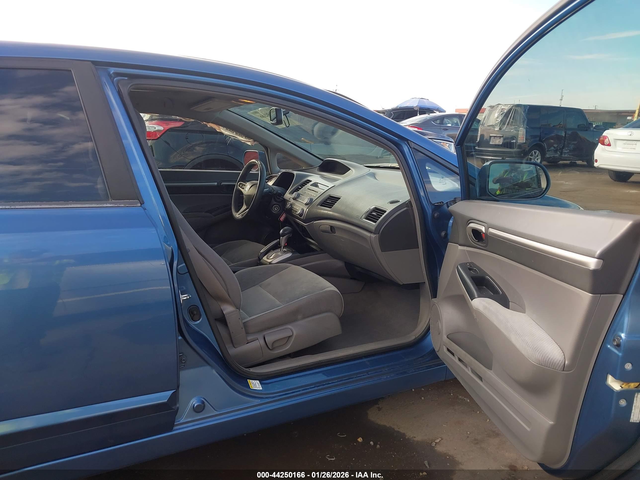 HONDA CIVIC image 5