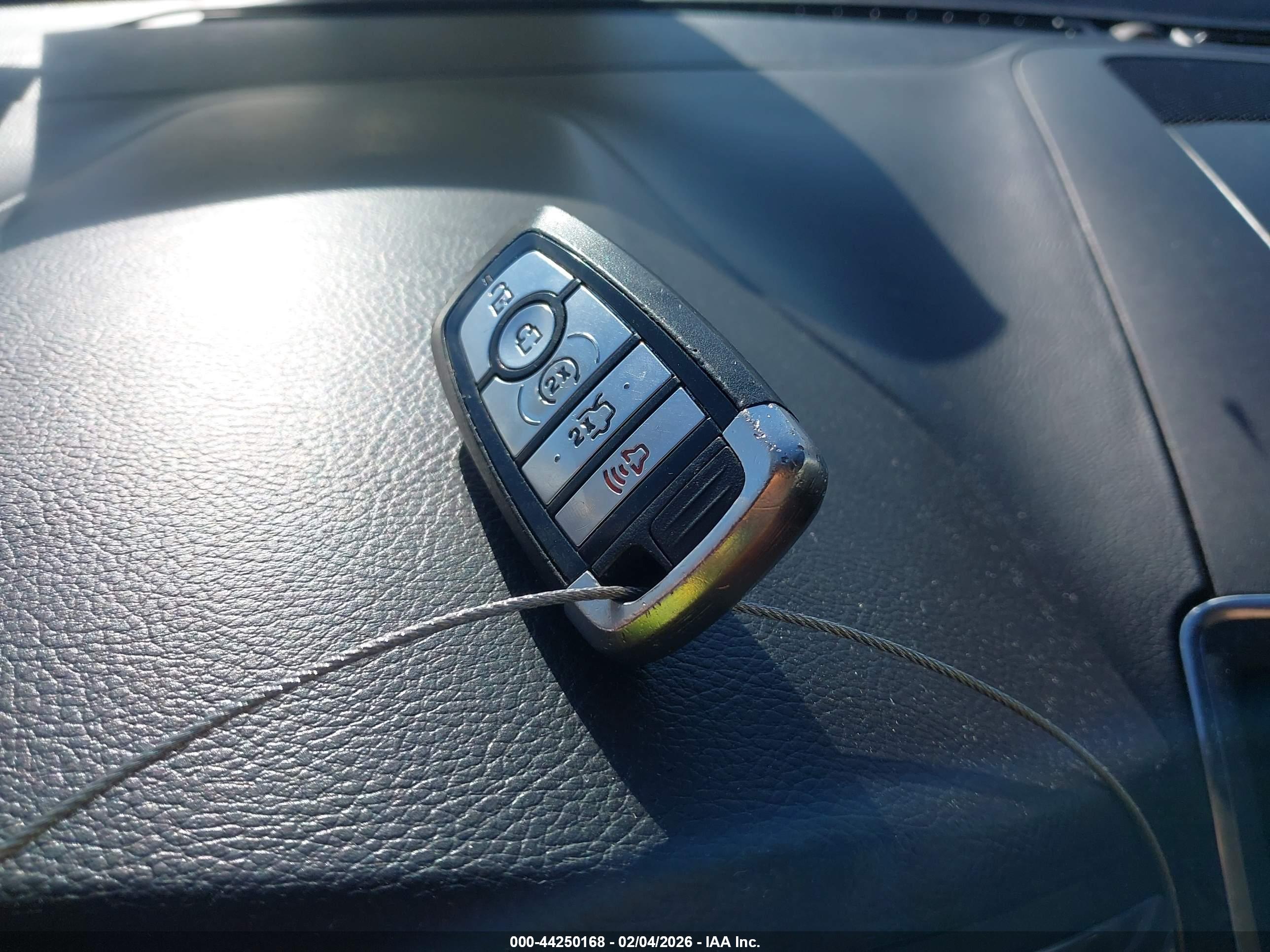 FORD EDGE image 11