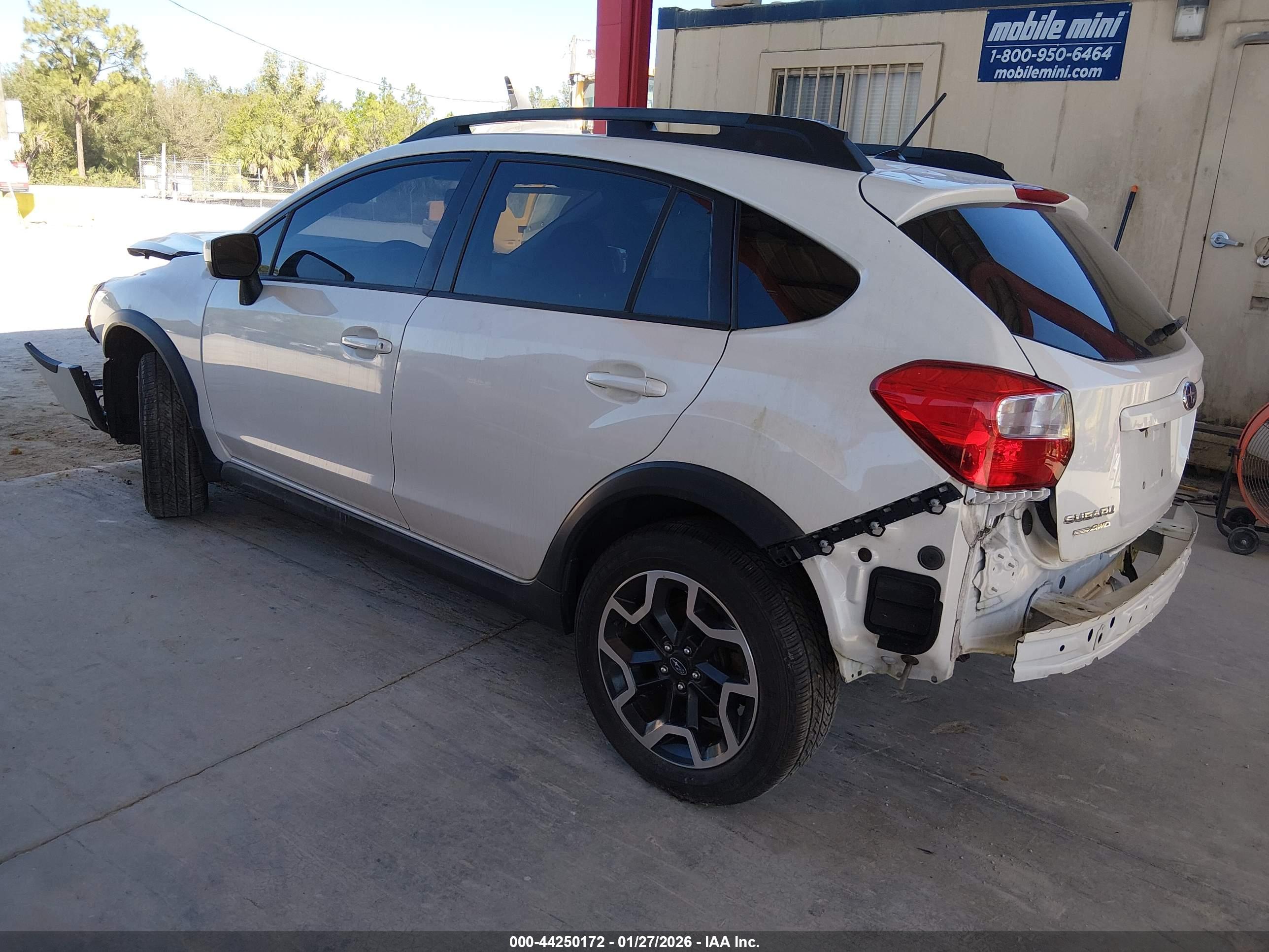SUBARU CROSSTREK image 3