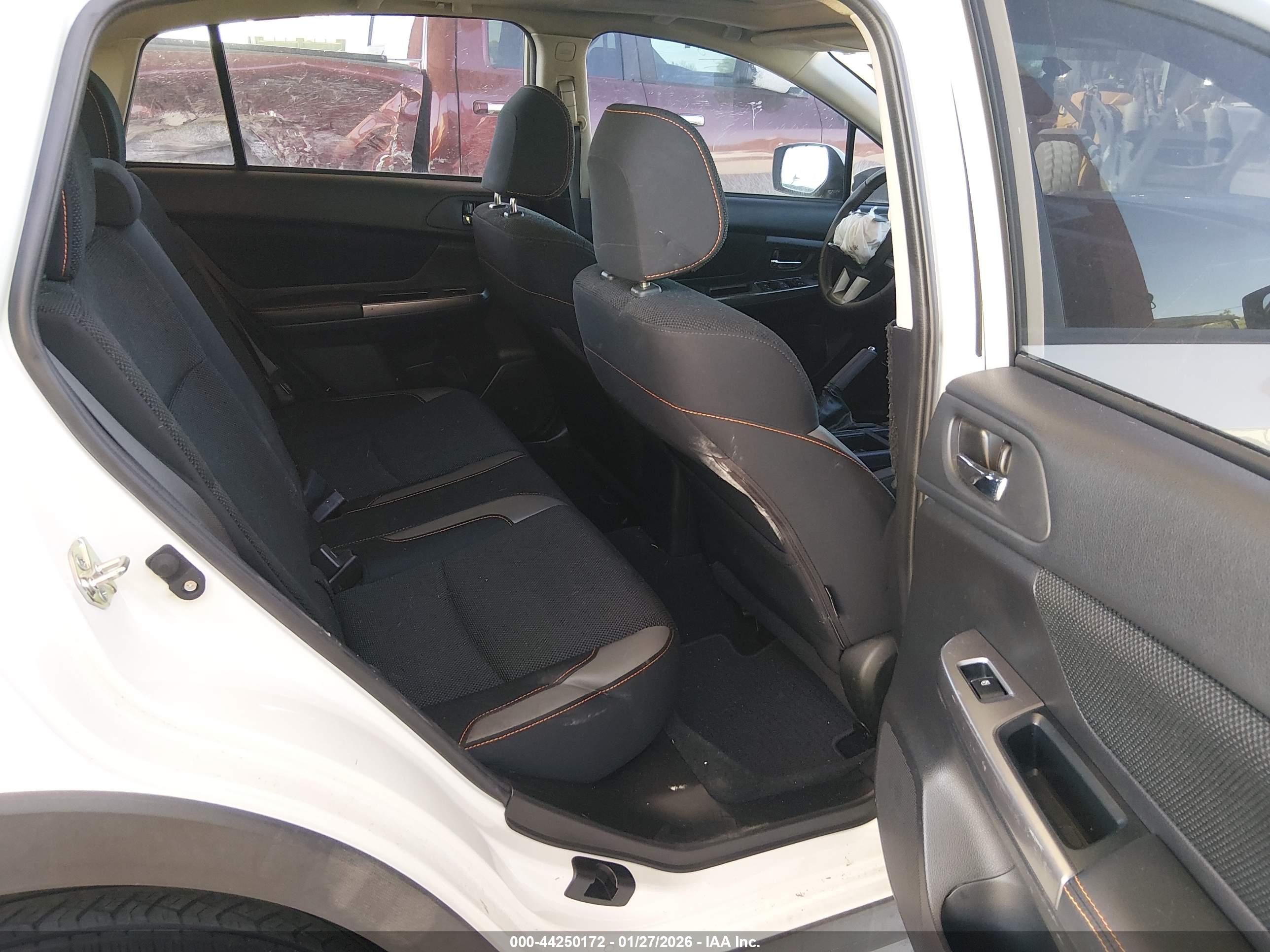 SUBARU CROSSTREK image 8
