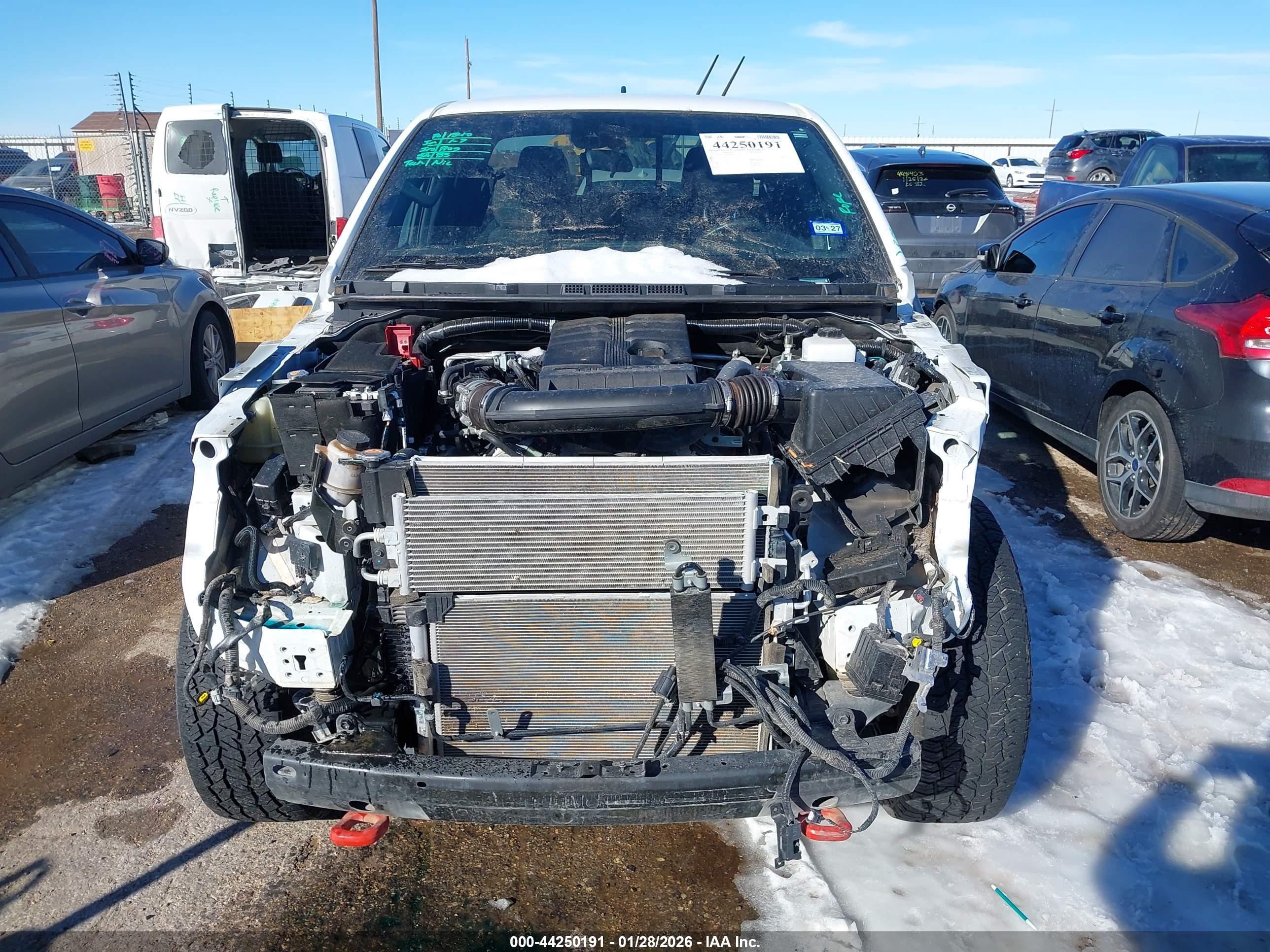 NISSAN FRONTIER image 6