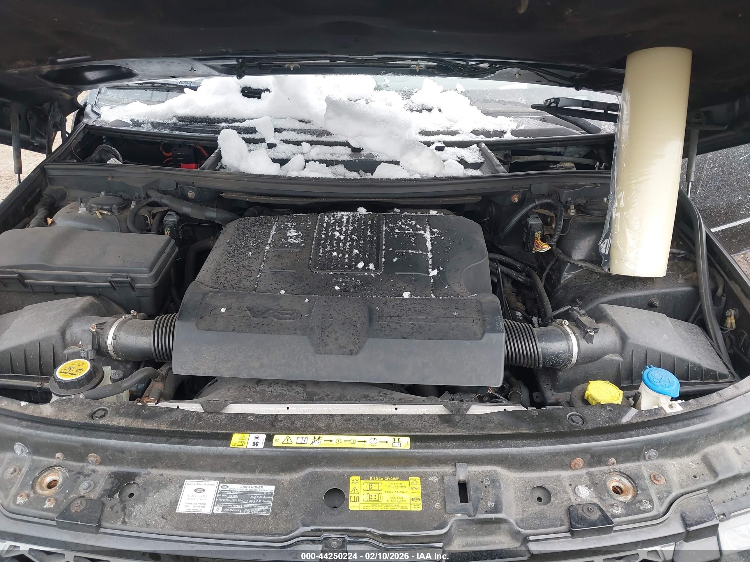 LAND ROVER image 10