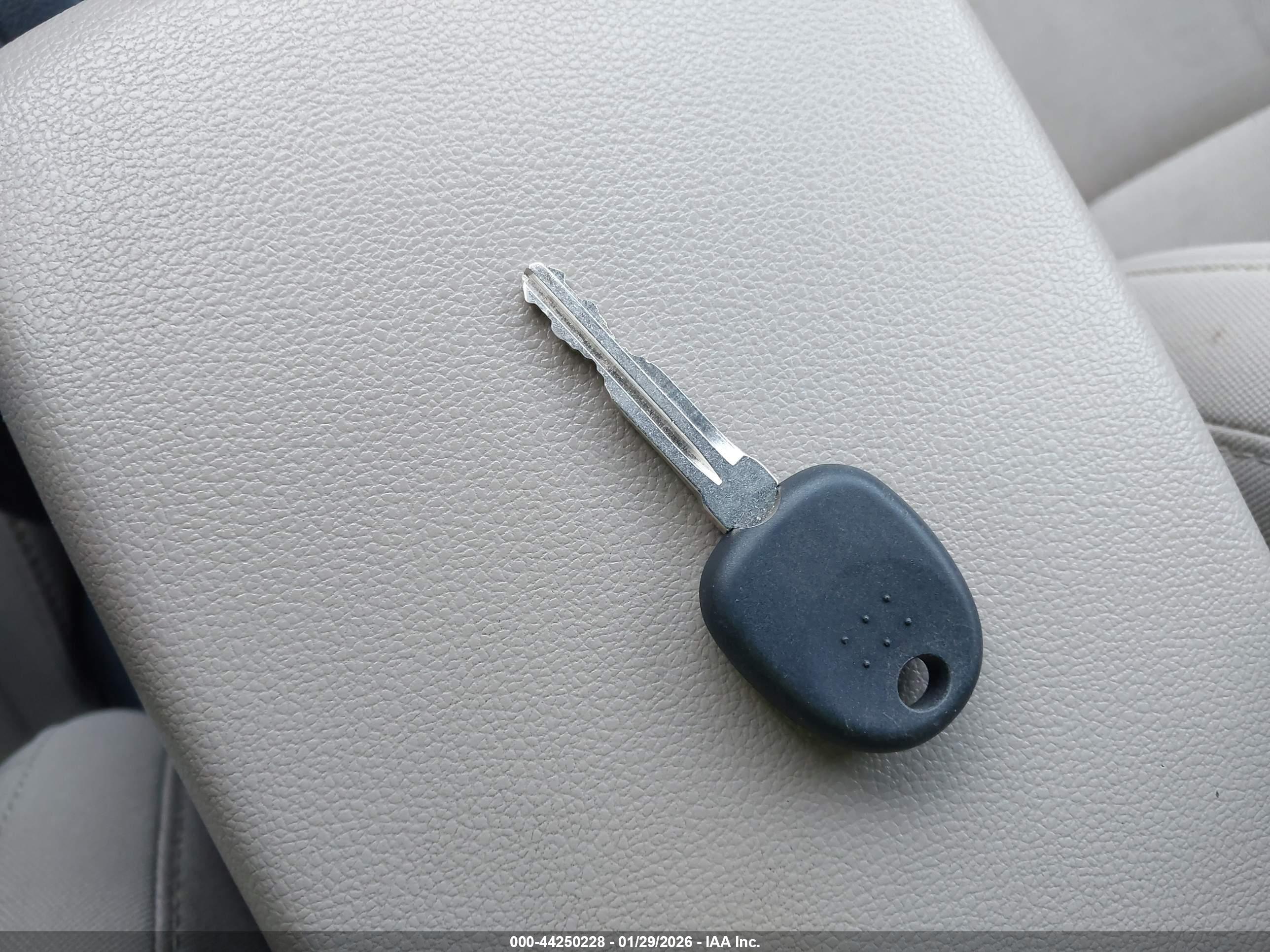 HYUNDAI ELANTRA image 11