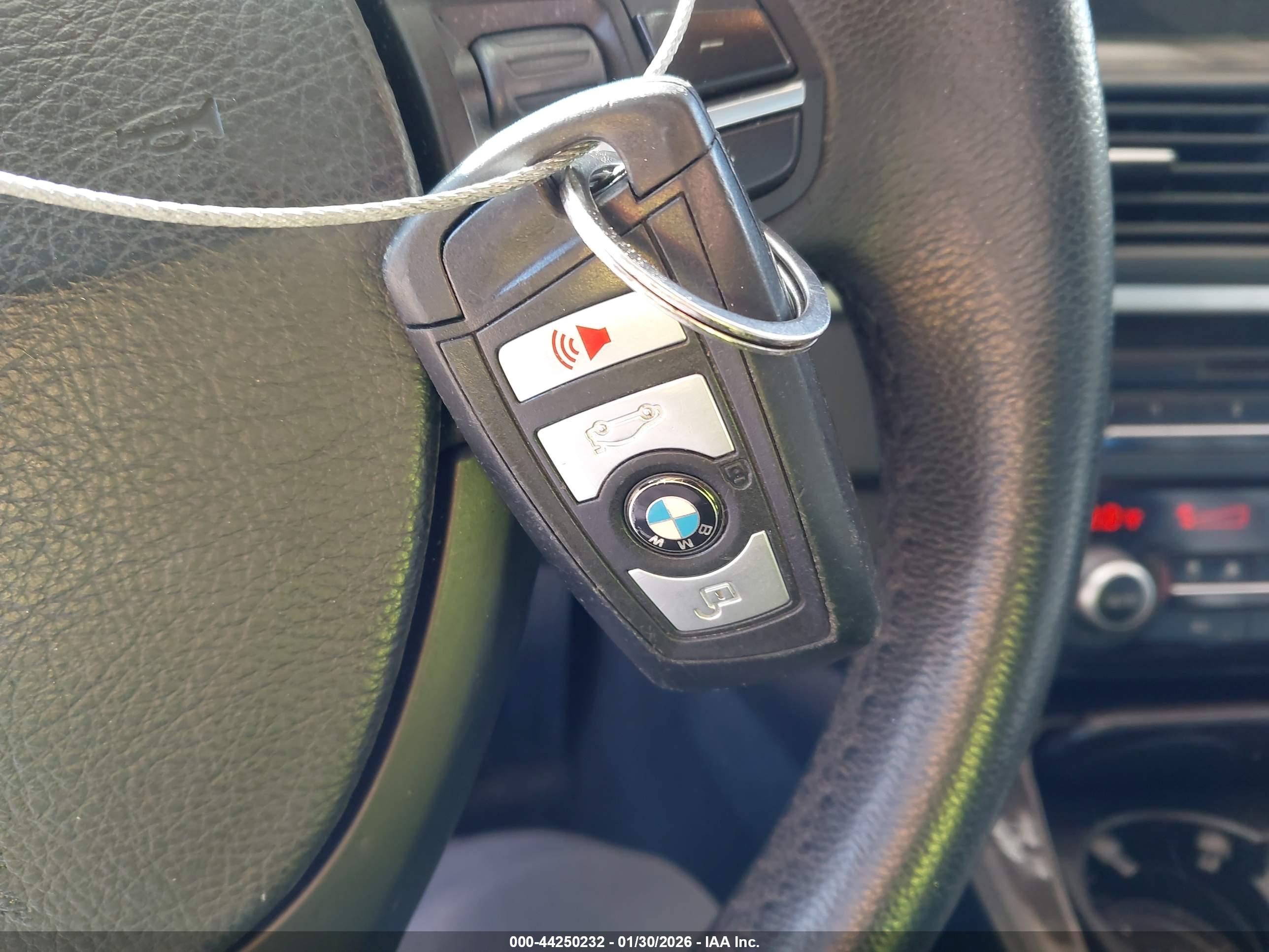 BMW 528I image 11