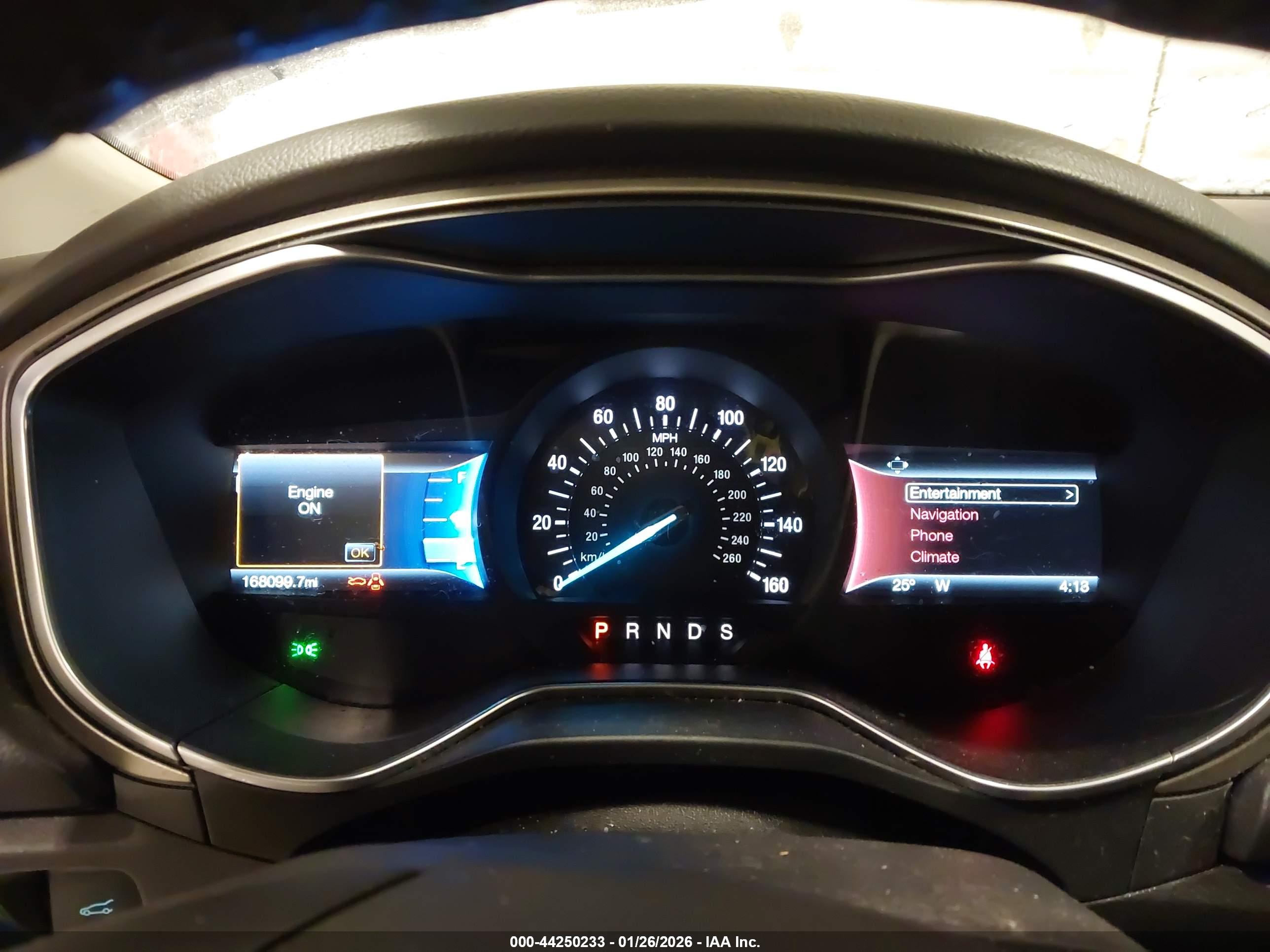 FORD FUSION image 7