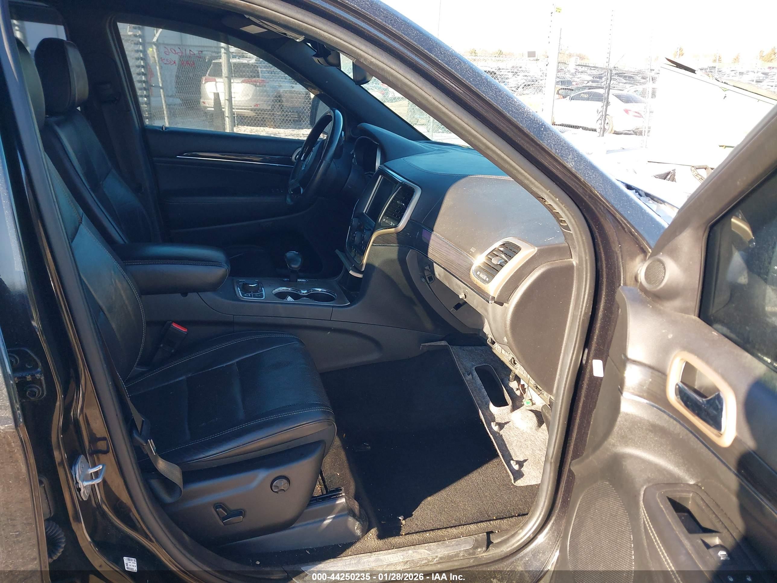 JEEP GRAND image 5