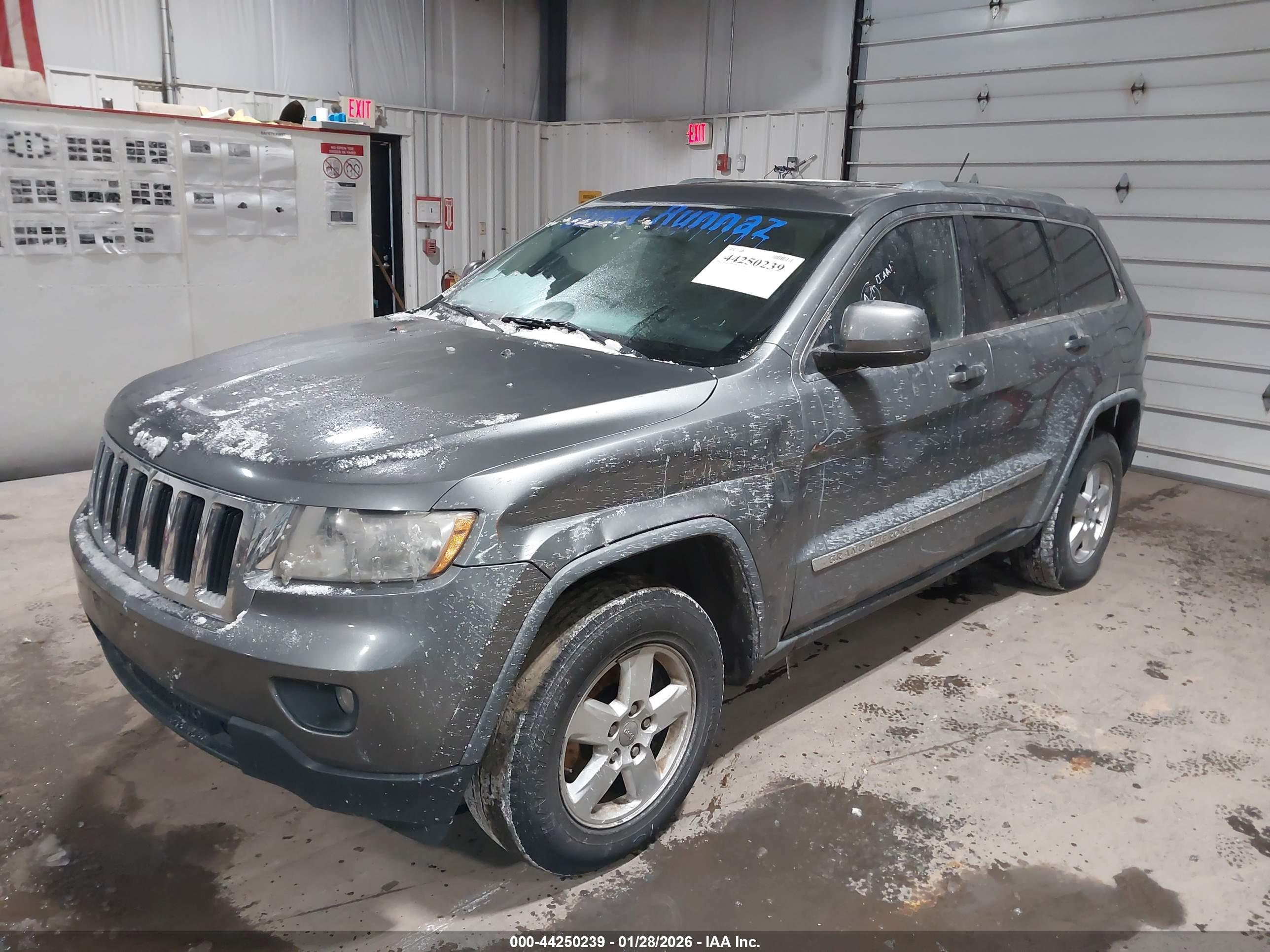 JEEP GRAND image 2