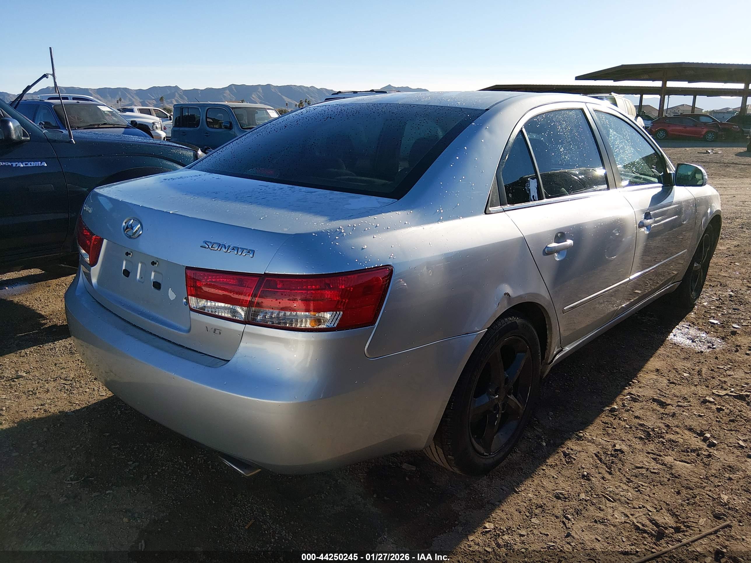 HYUNDAI SONATA image 4