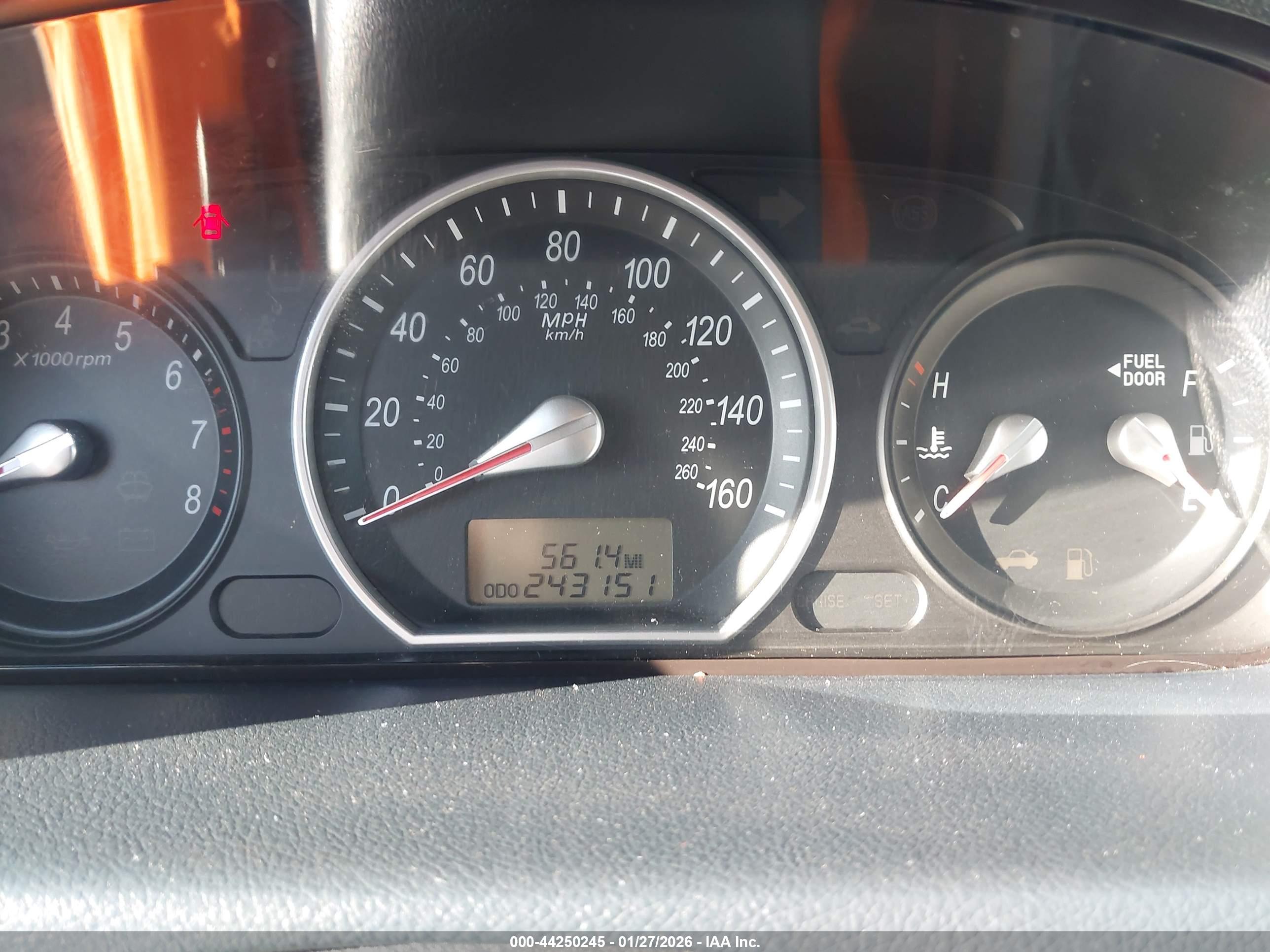 HYUNDAI SONATA image 7