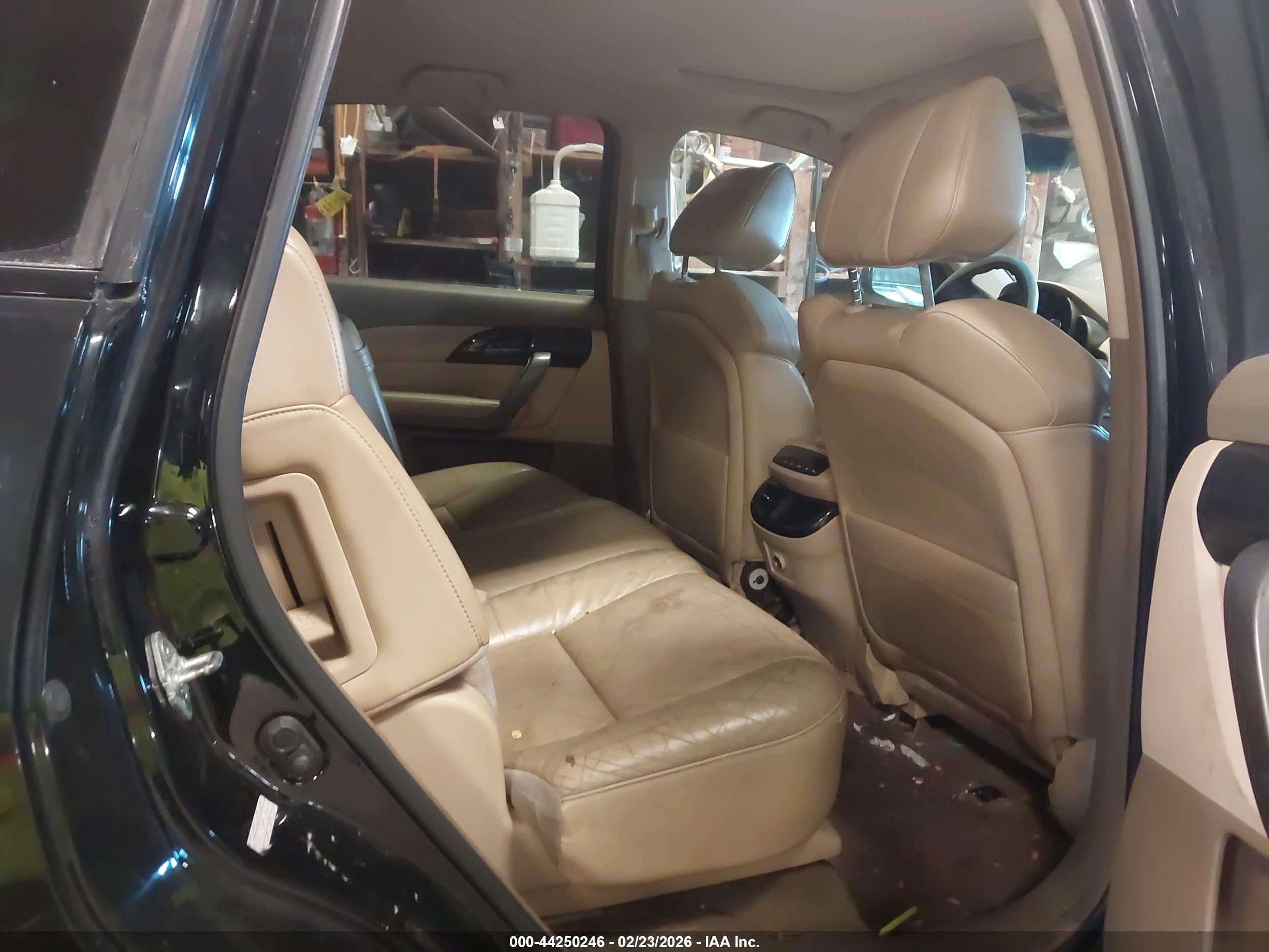 ACURA MDX image 8