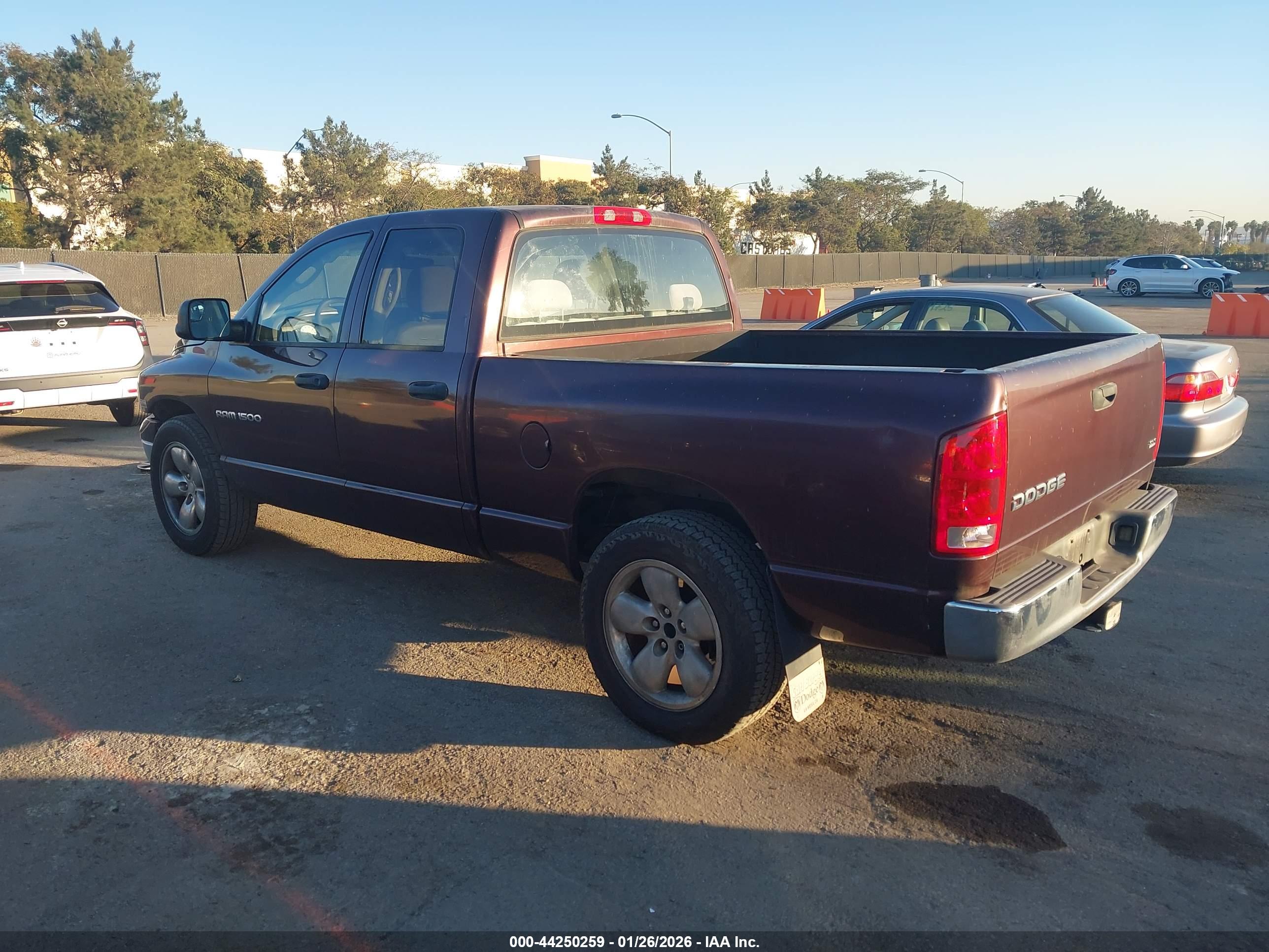 DODGE RAM image 3