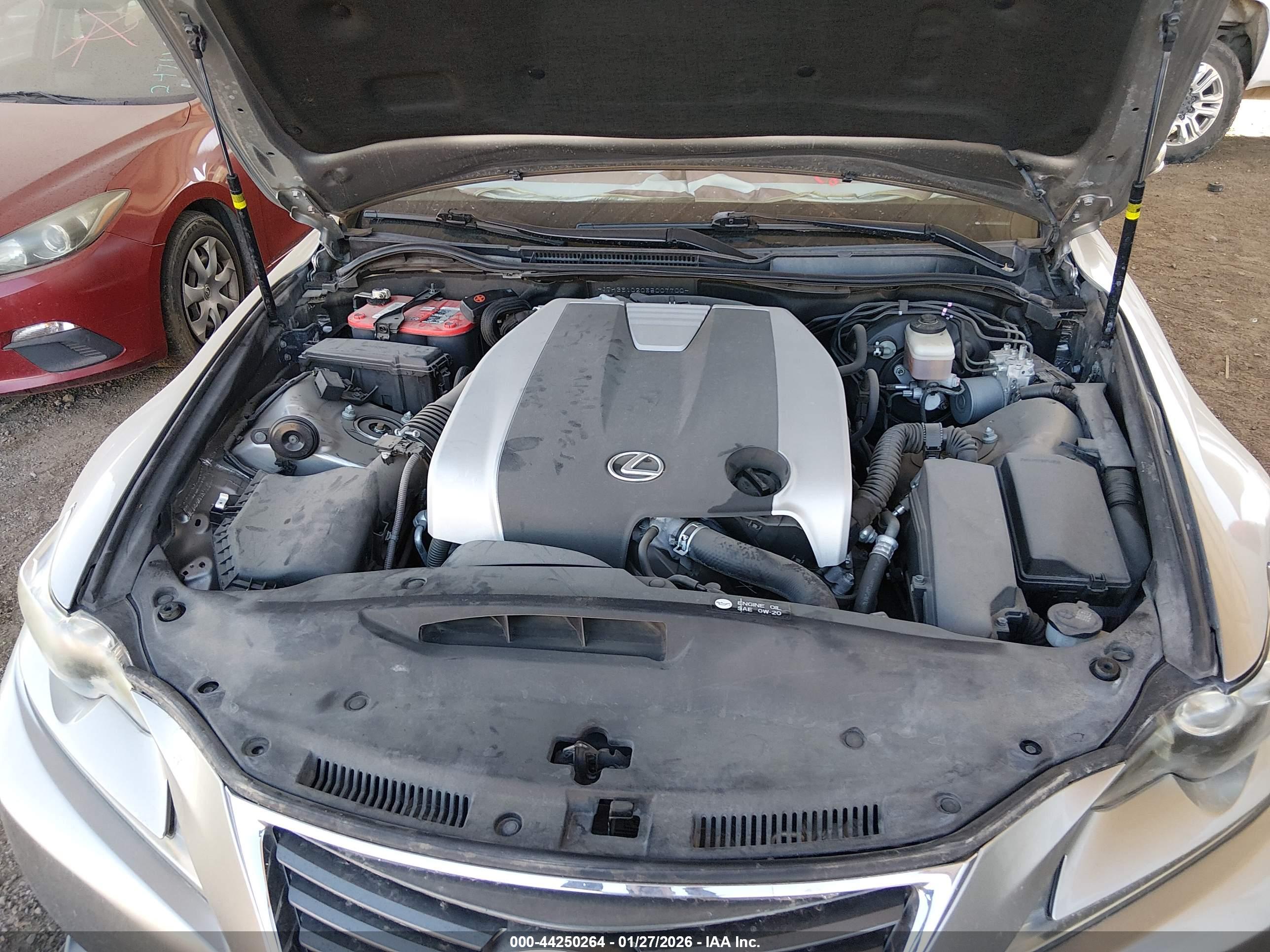 LEXUS IS image 10
