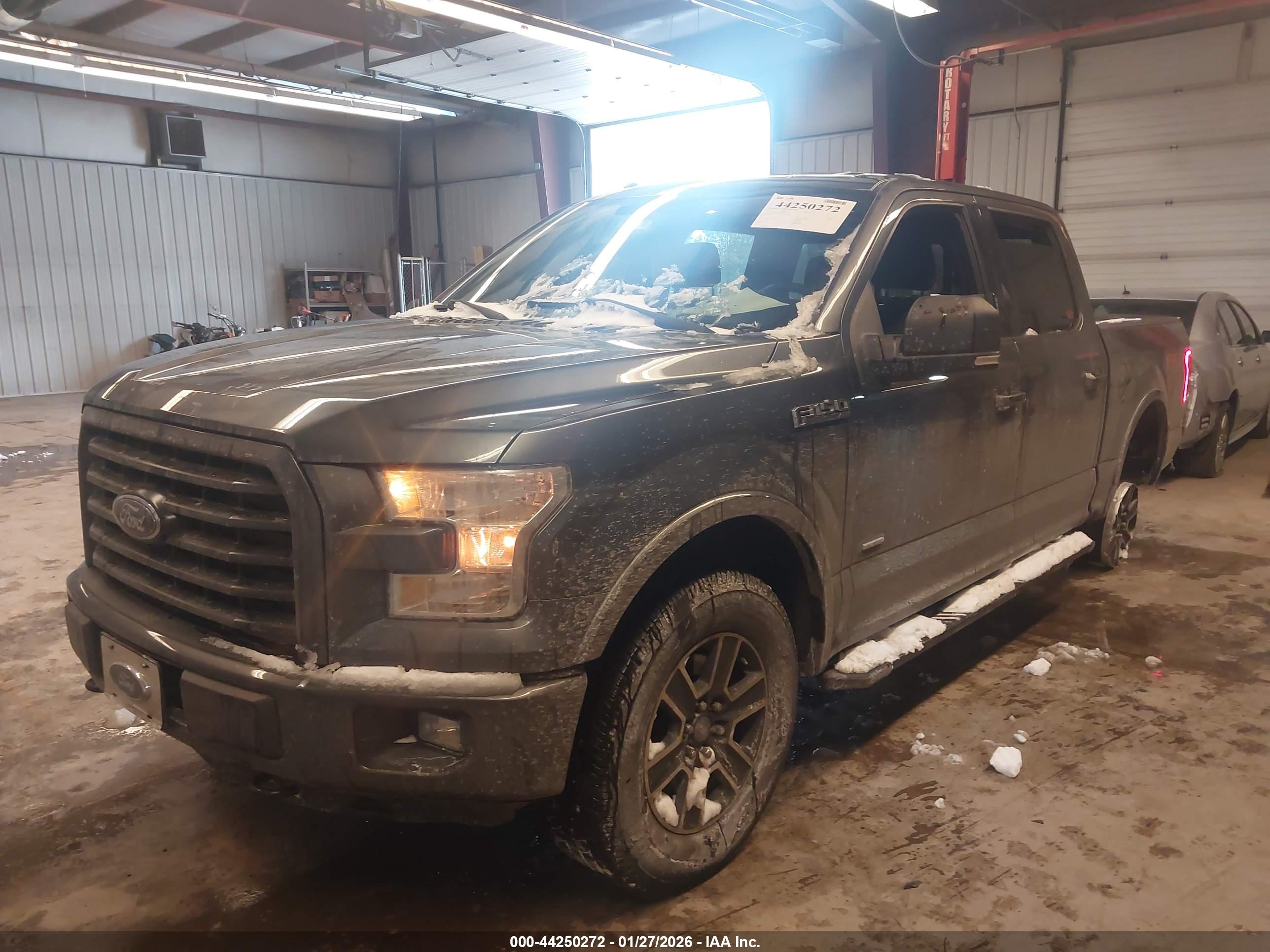 FORD F-150 image 2