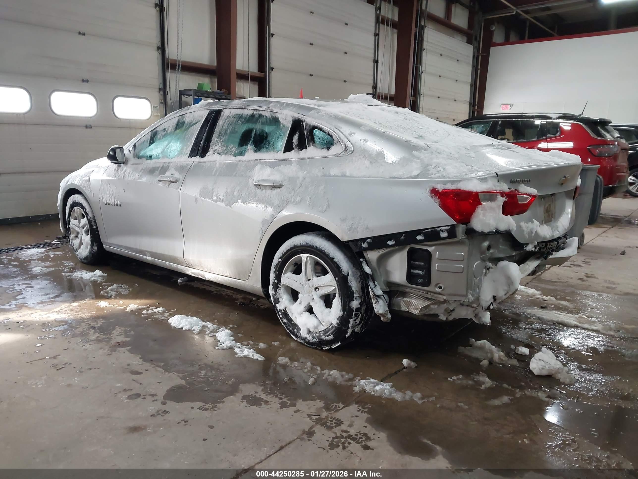 CHEVROLET MALIBU image 3
