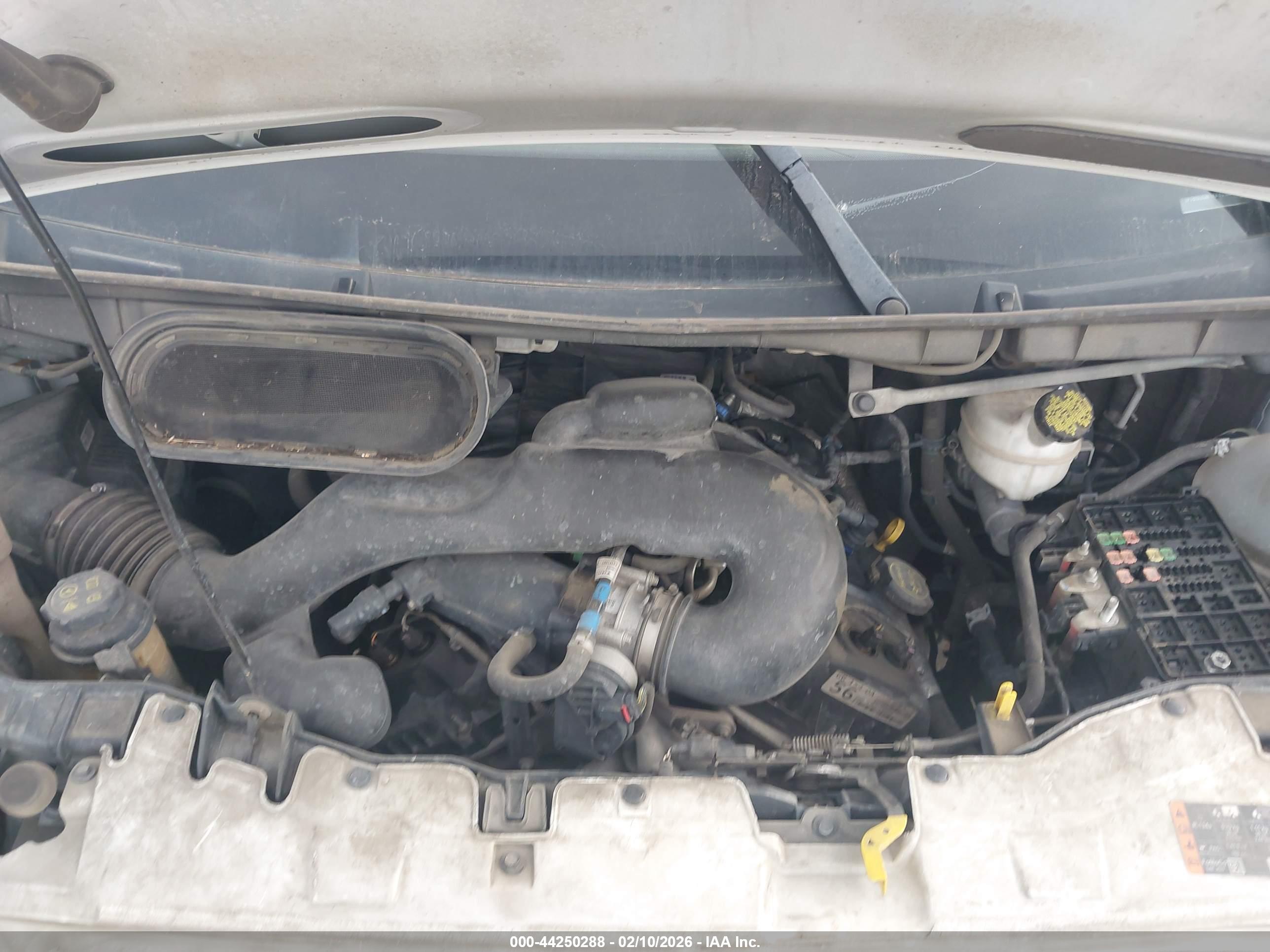FORD TRANSIT-350 image 10