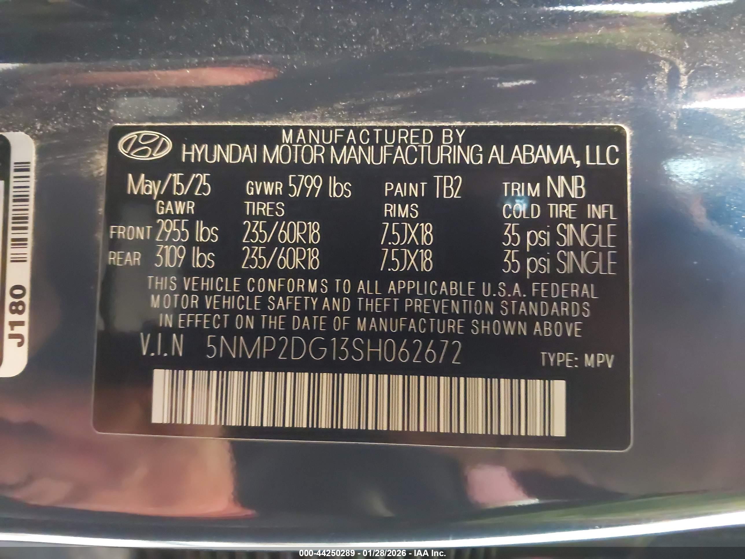 HYUNDAI SANTA image 9