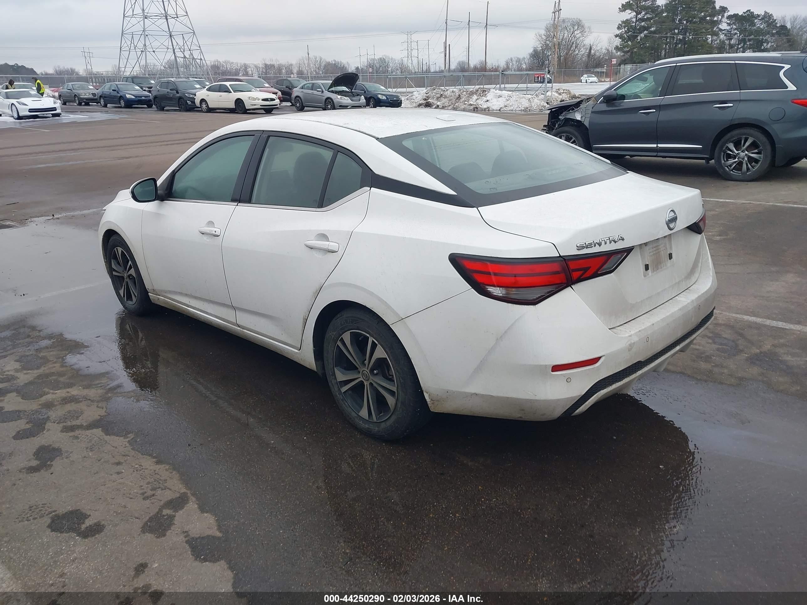 NISSAN SENTRA image 3