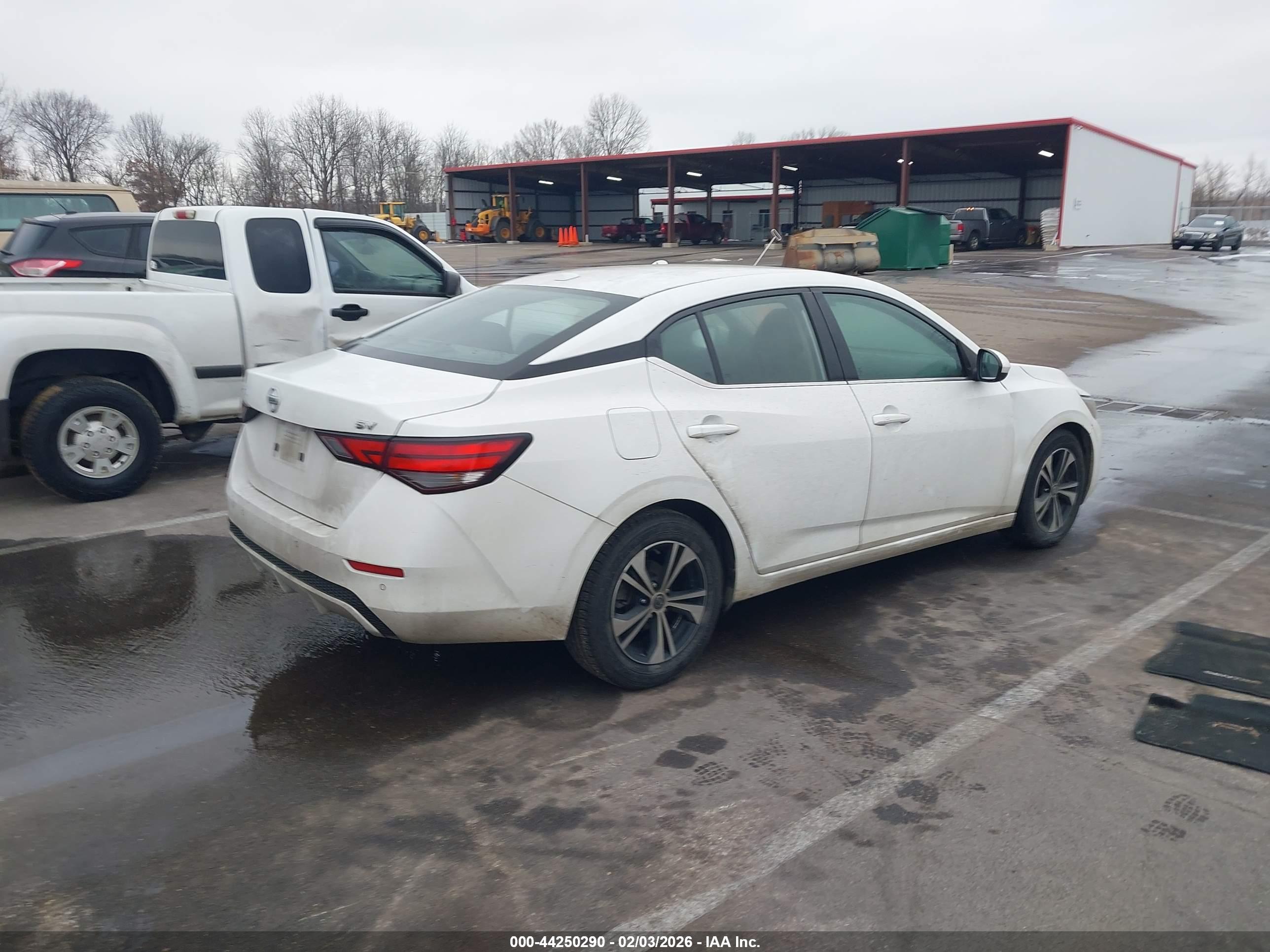 NISSAN SENTRA image 4
