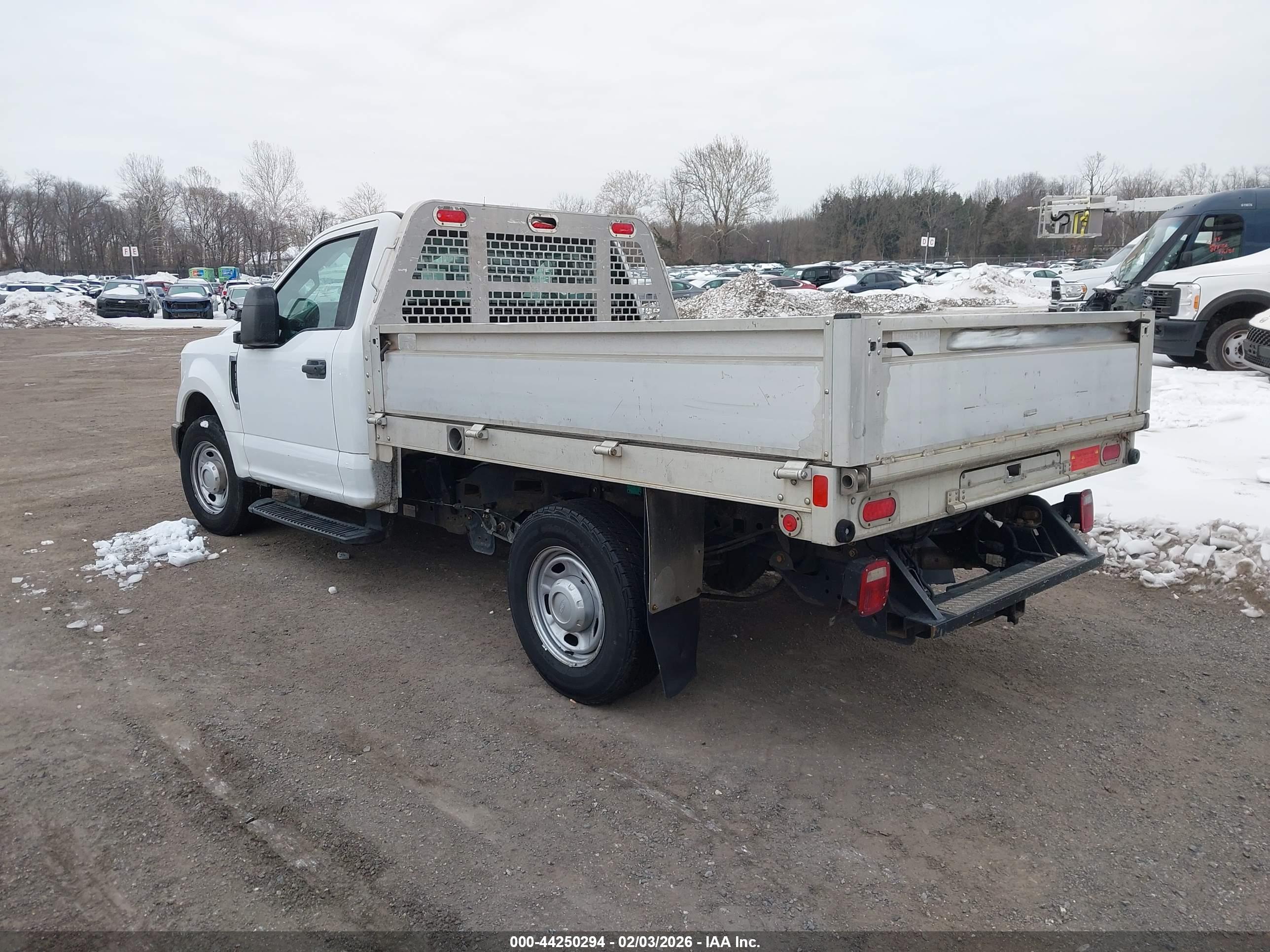FORD F-250 image 3
