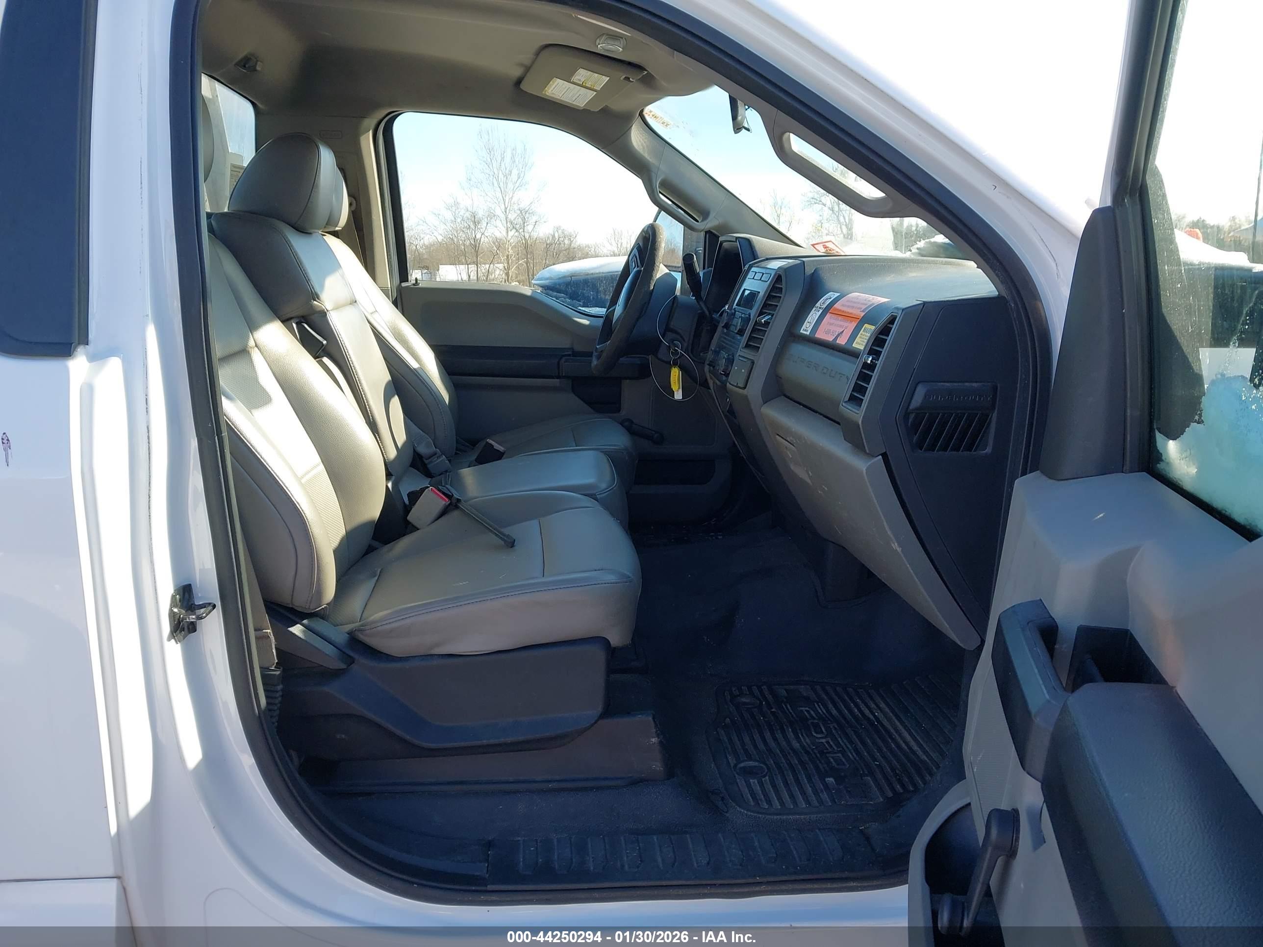 FORD F-250 image 5