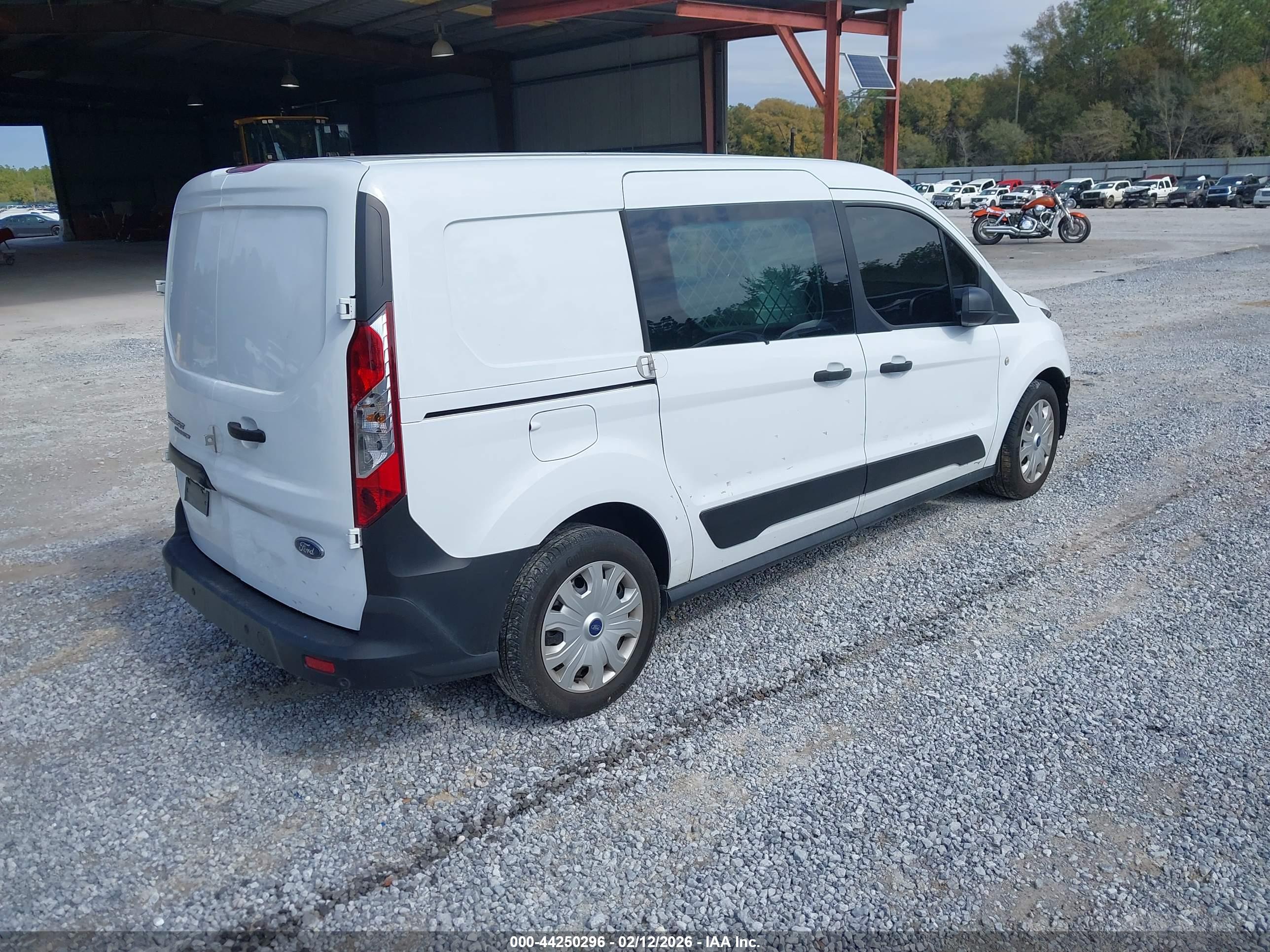 FORD TRANSIT image 4