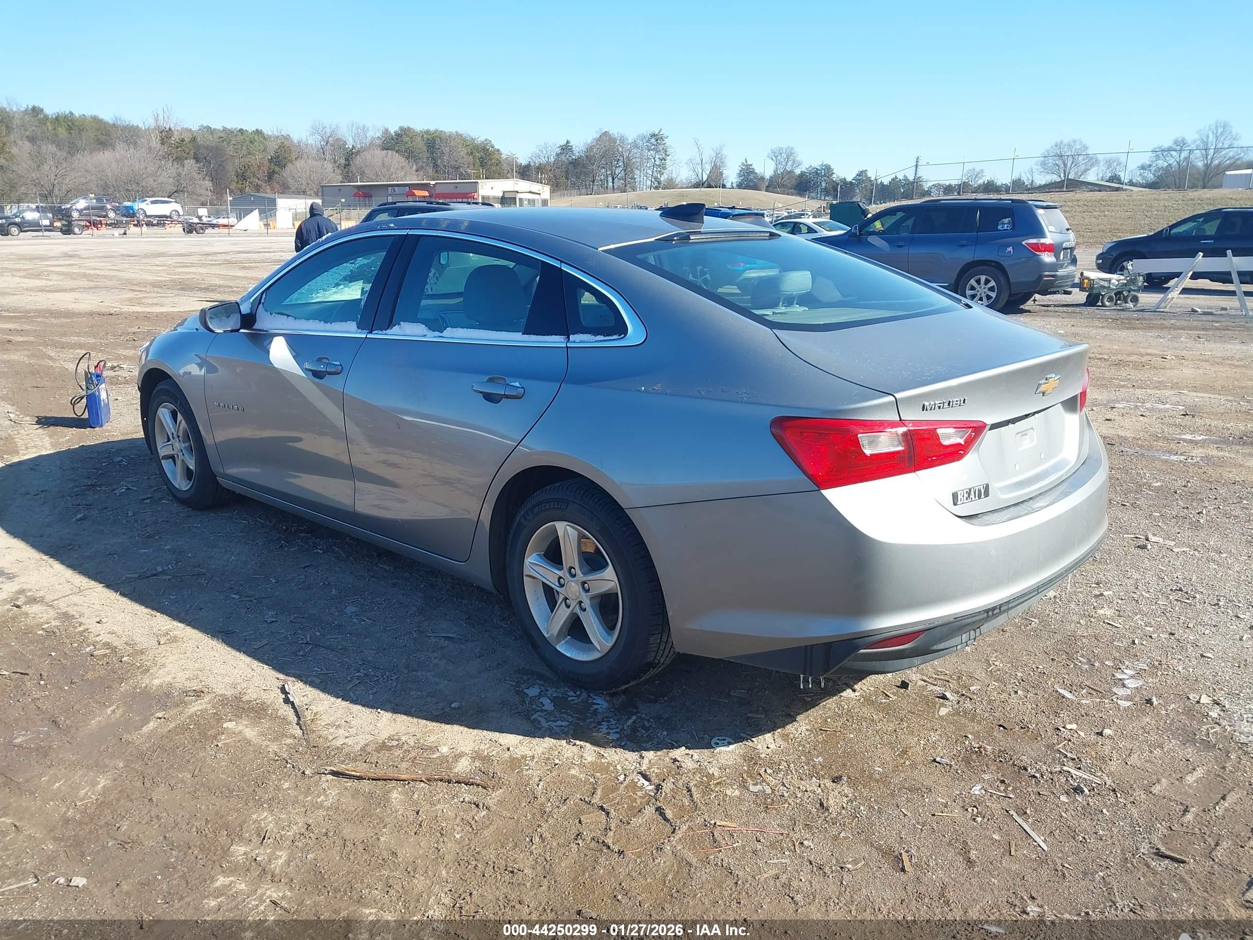 CHEVROLET MALIBU image 3