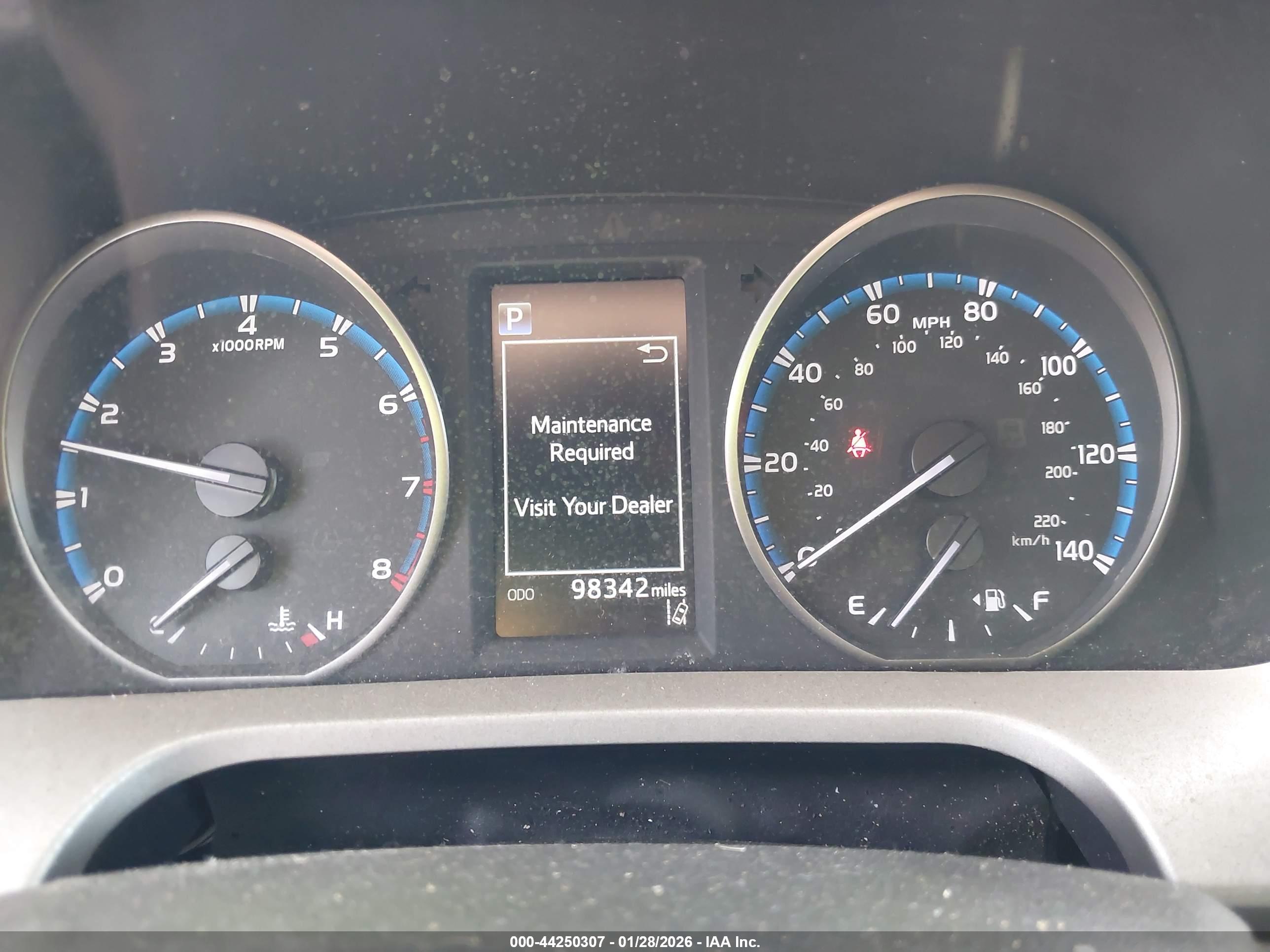 TOYOTA RAV4 image 7