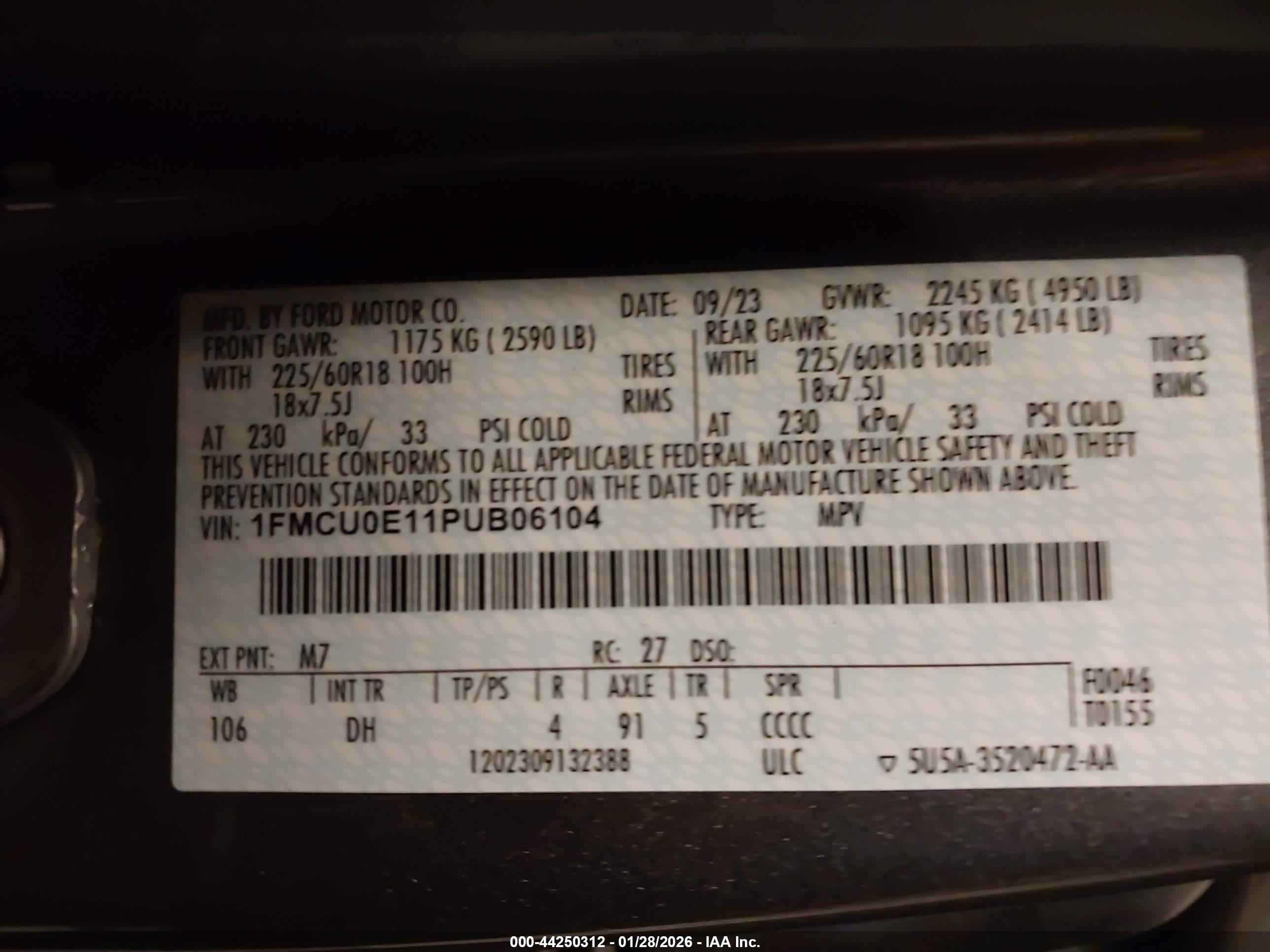 FORD ESCAPE image 9