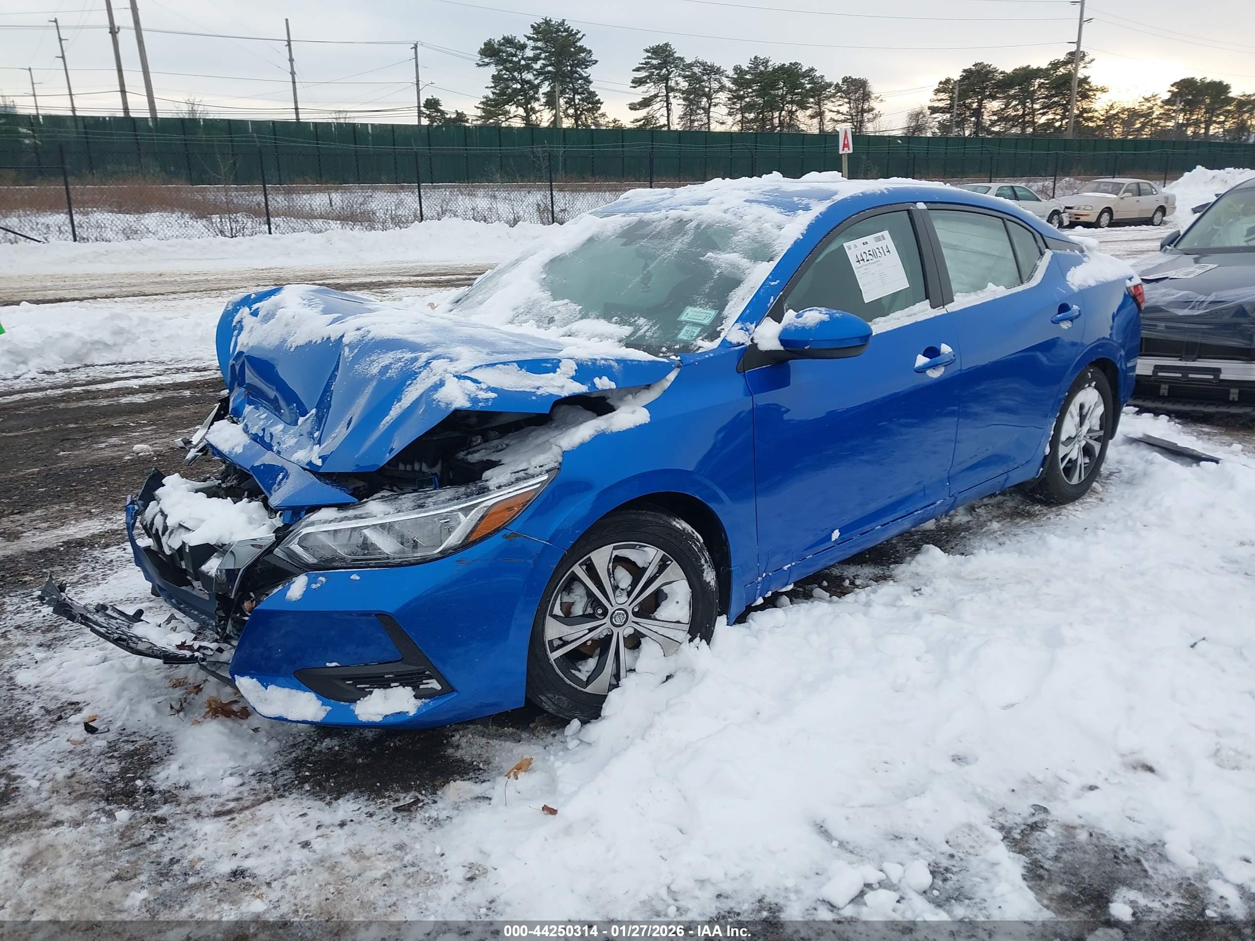 NISSAN SENTRA image 2