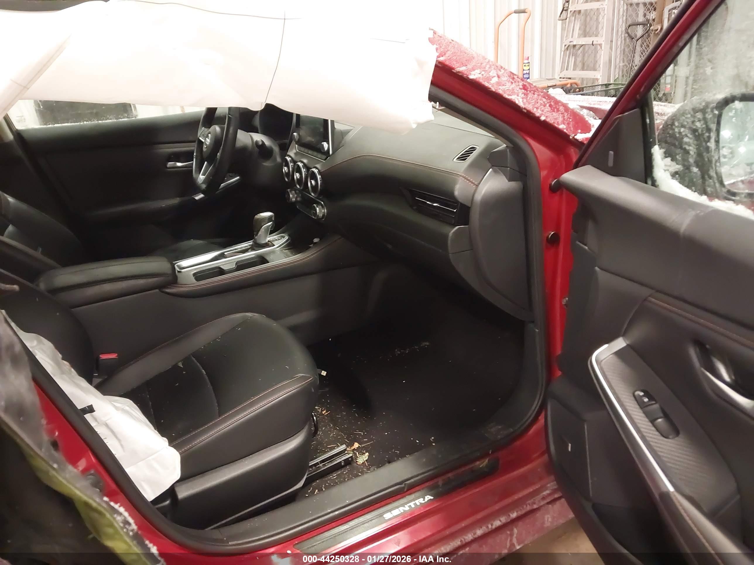 NISSAN SENTRA image 5