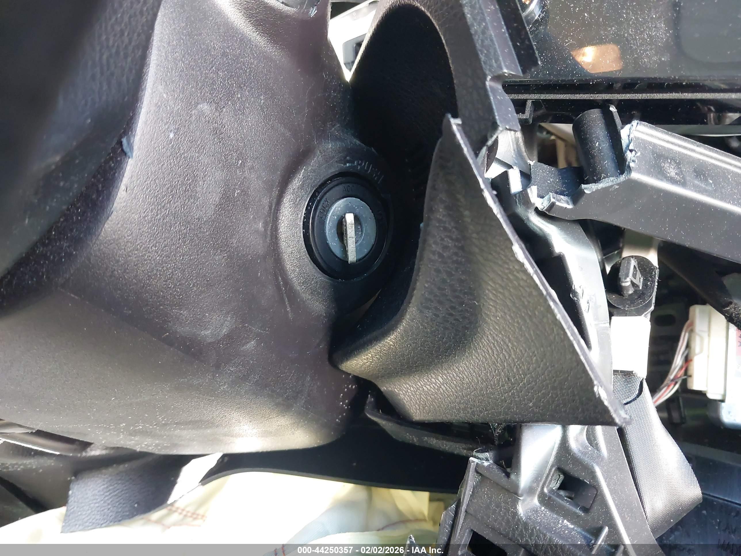 TOYOTA COROLLA image 11