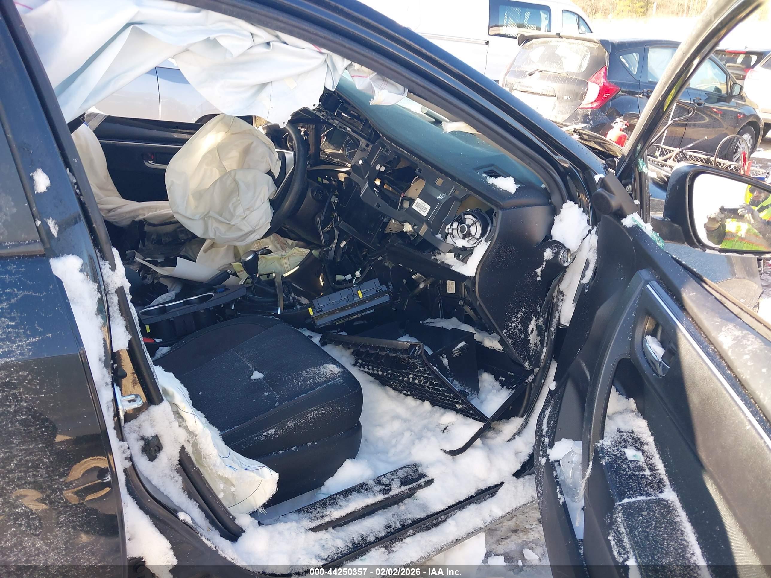 TOYOTA COROLLA image 5