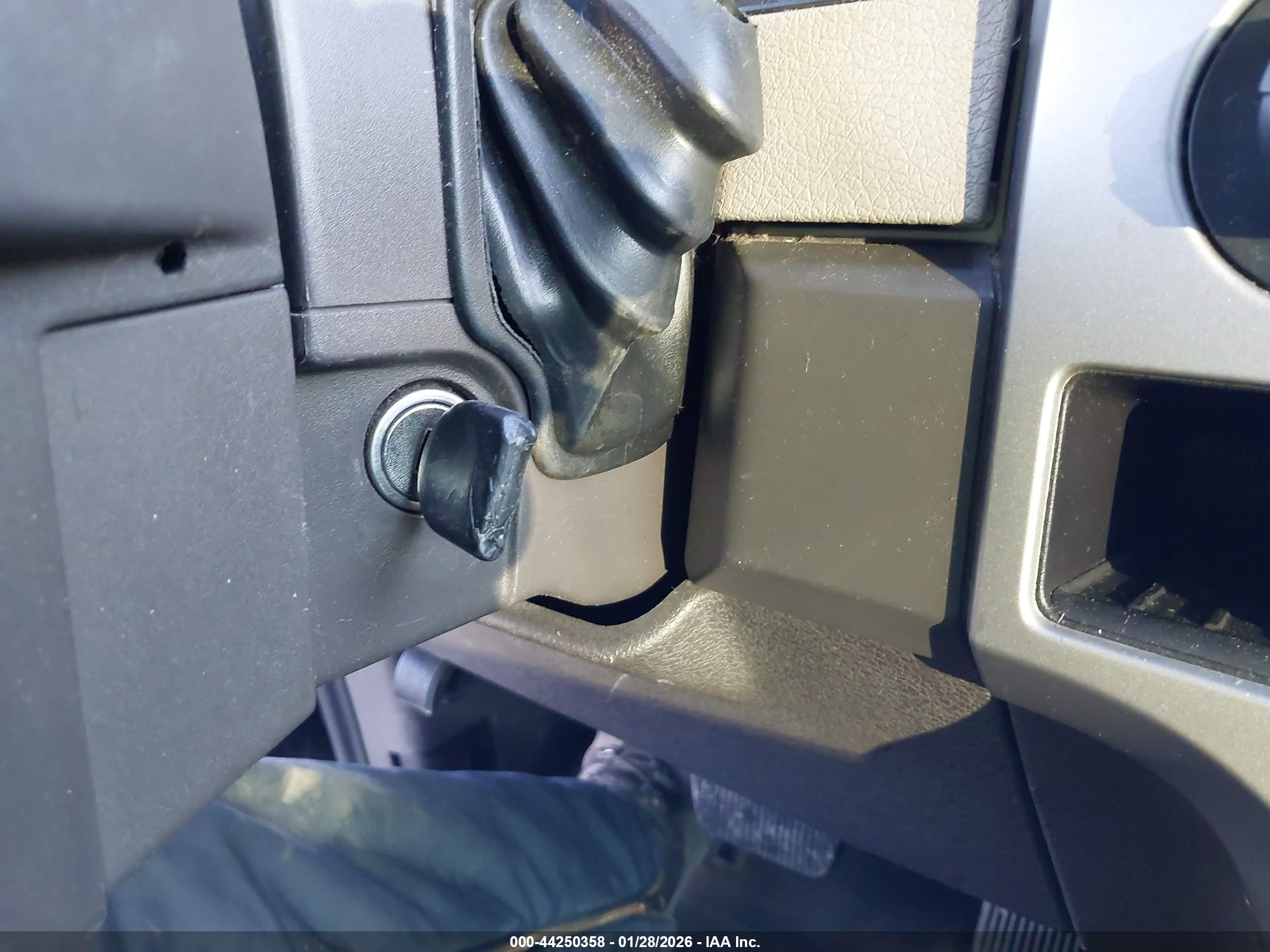 FORD F-150 image 11